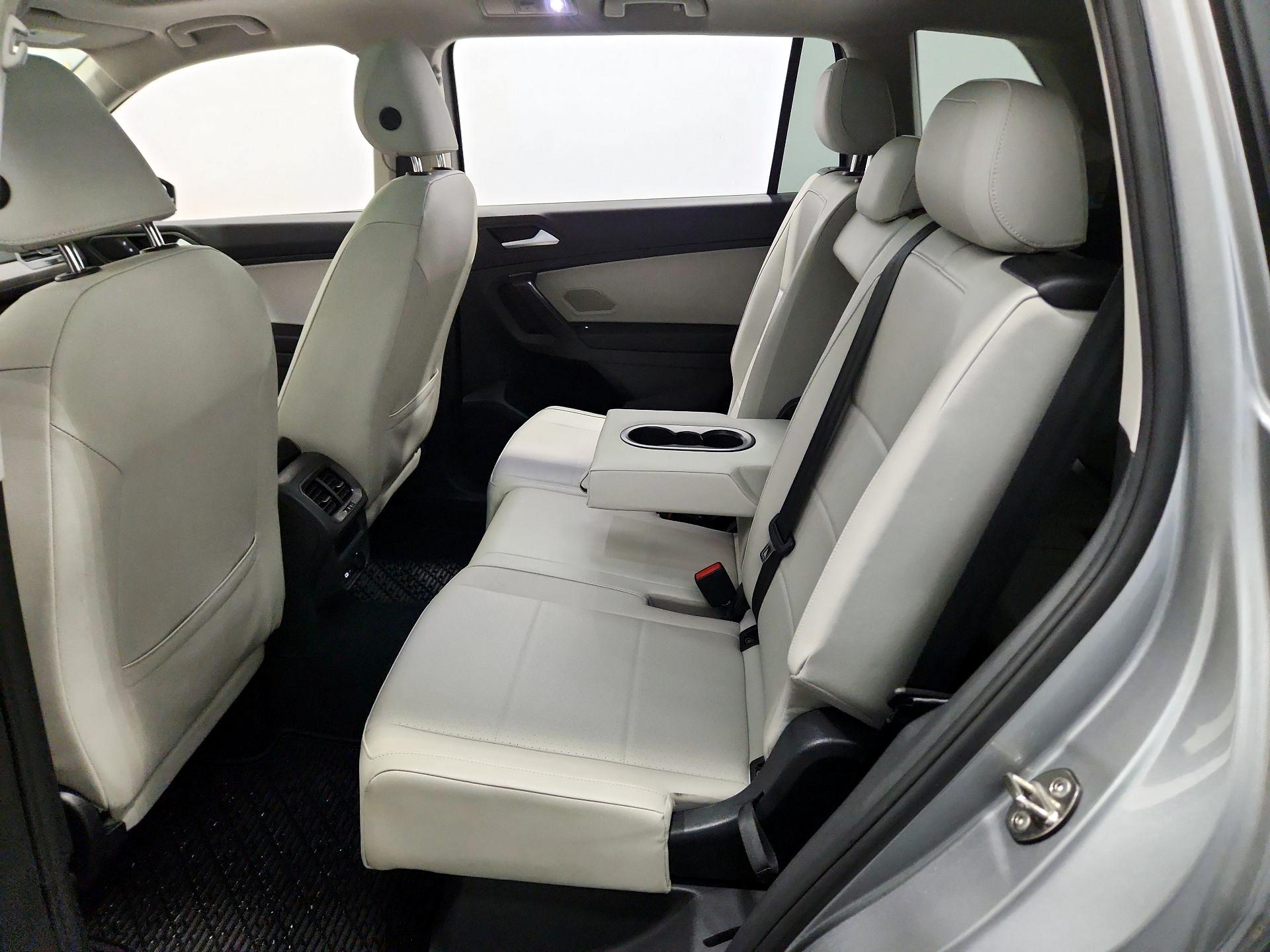 Thumbnail: 2021 Volkswagen Tiguan - 20