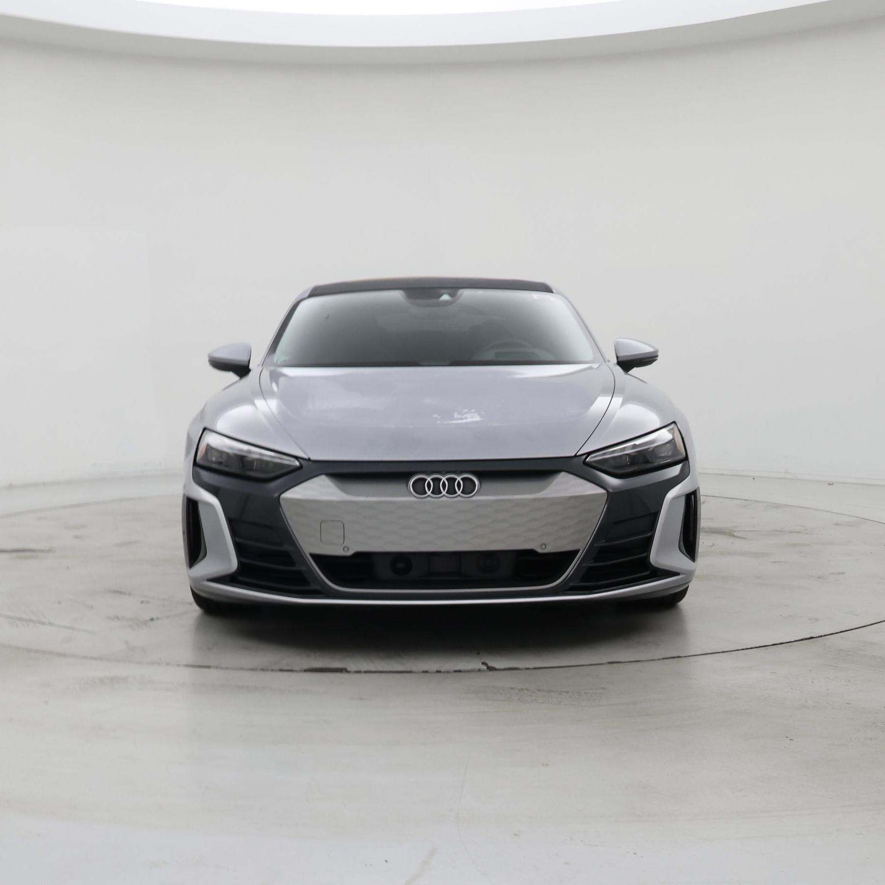 Thumbnail: 2022 Audi e-tron GT - 5