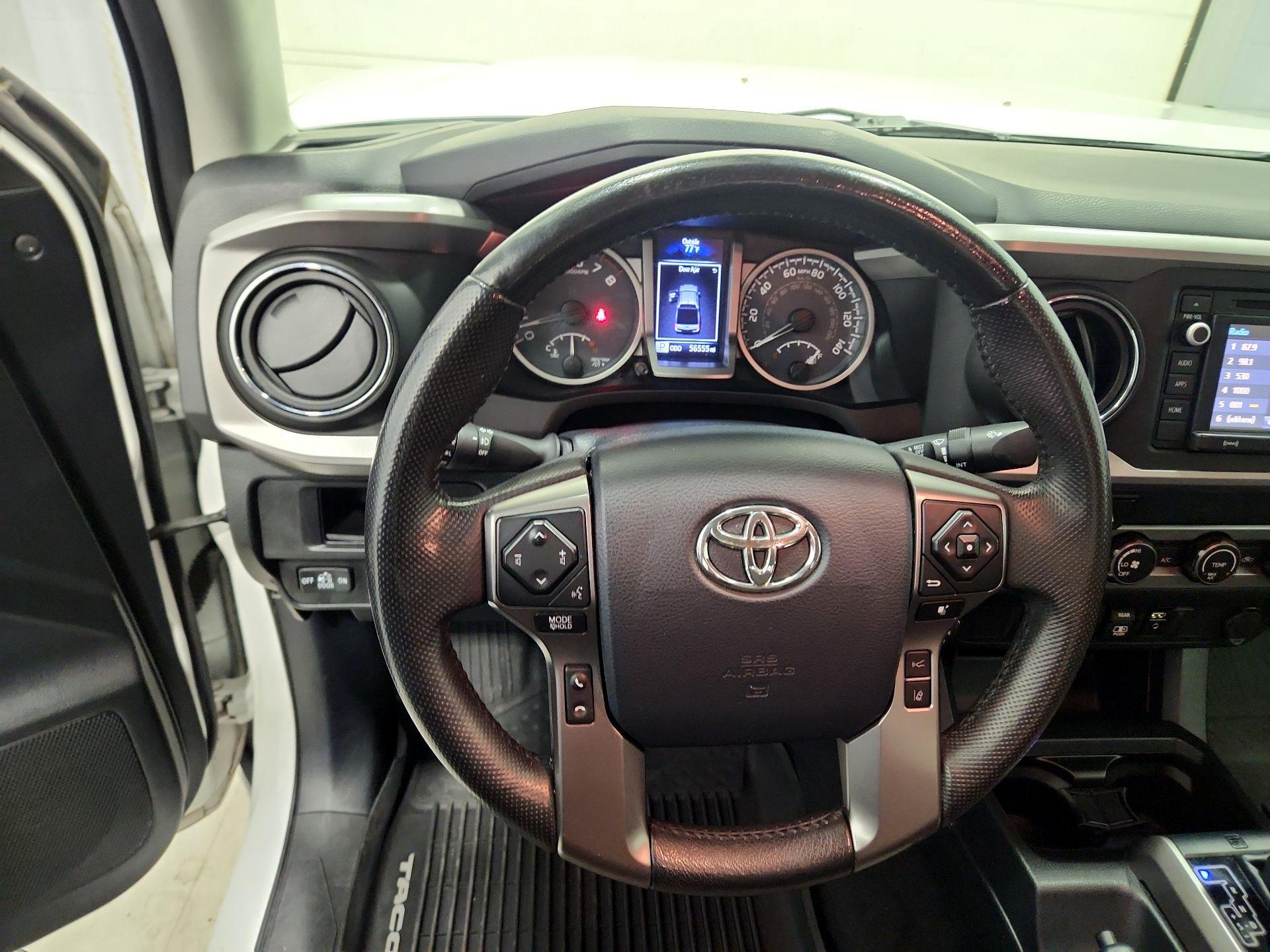 Thumbnail: 2019 Toyota Tacoma - 10