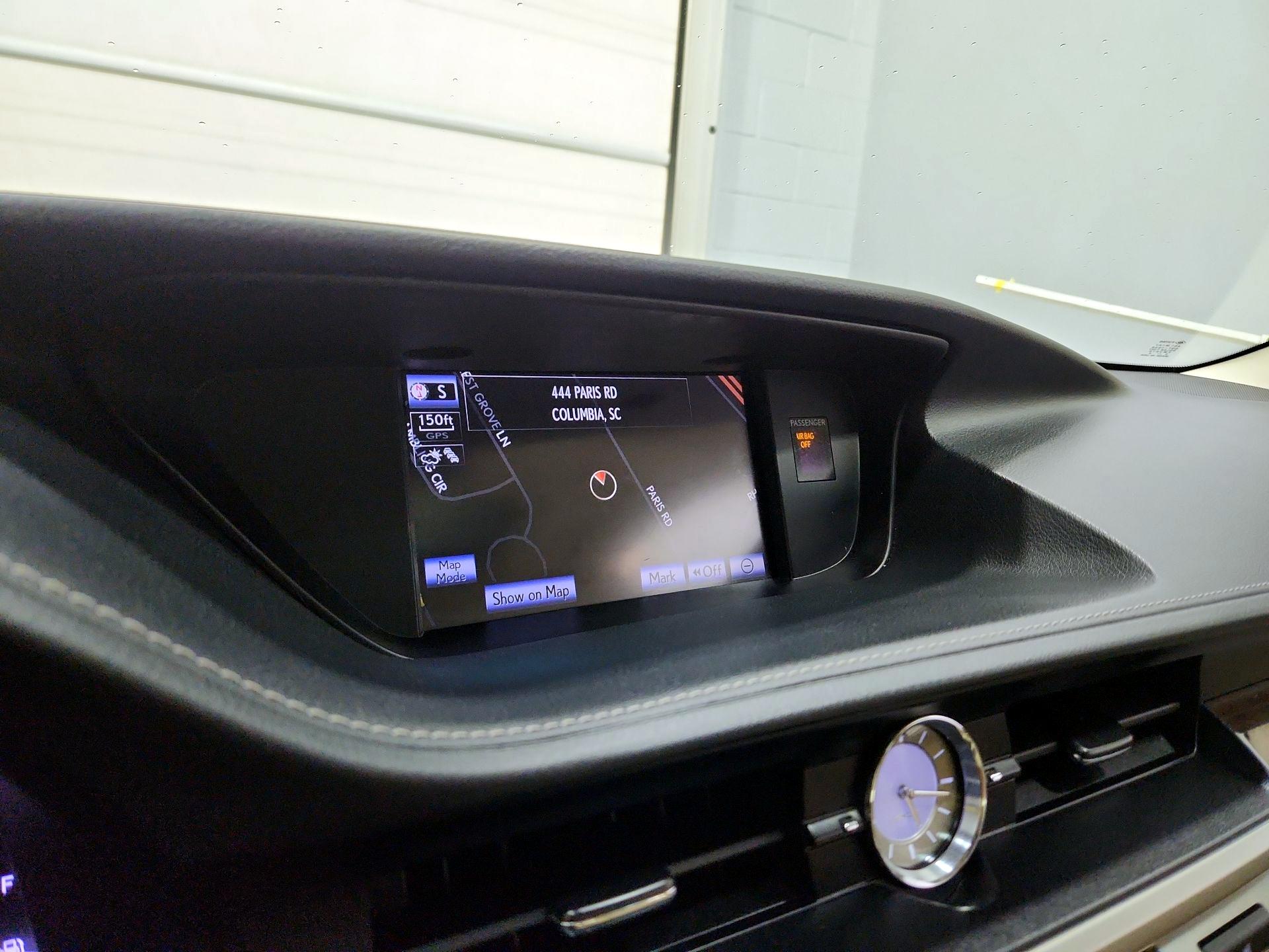 Thumbnail: 2014 Lexus ES - 14