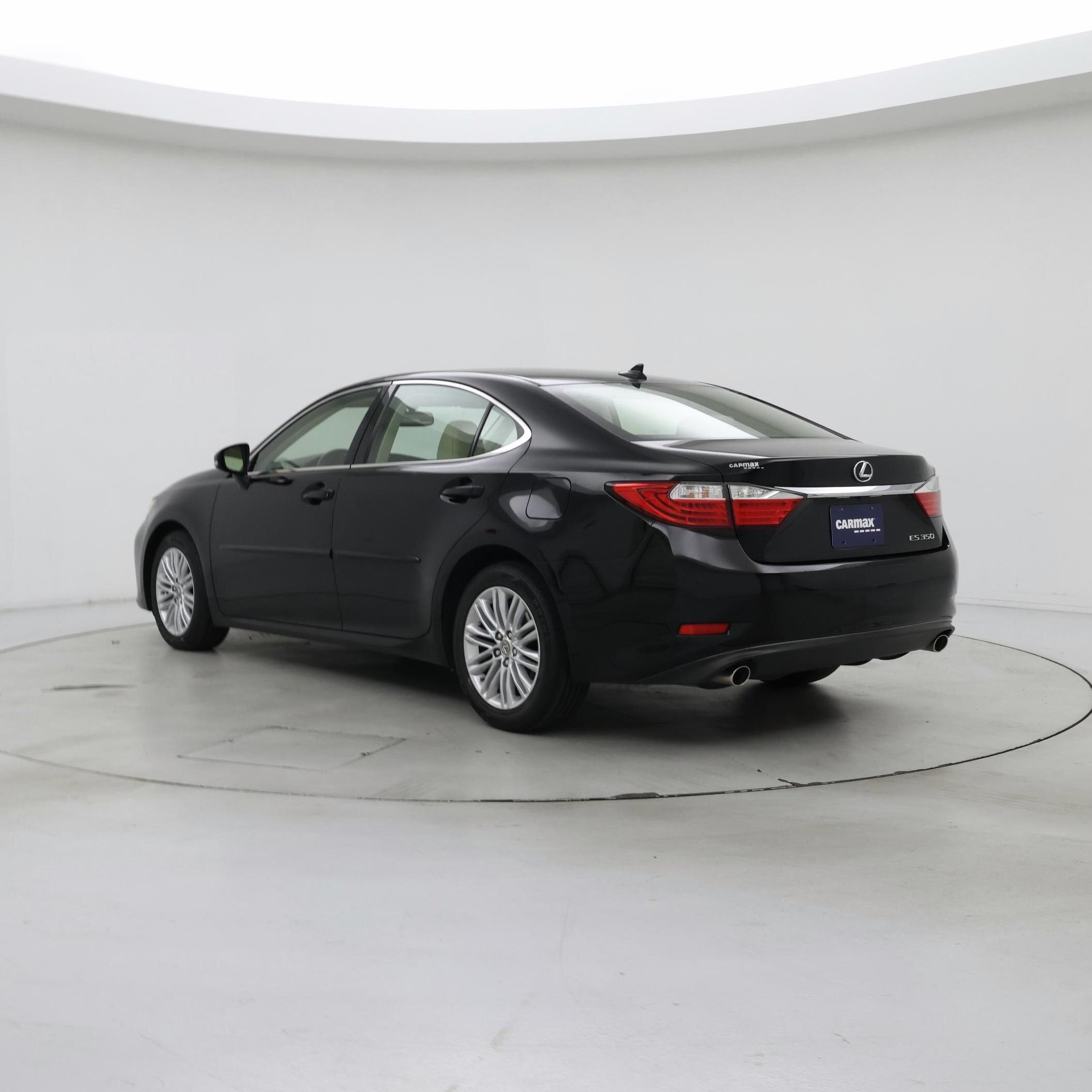 Thumbnail: 2014 Lexus ES - 2