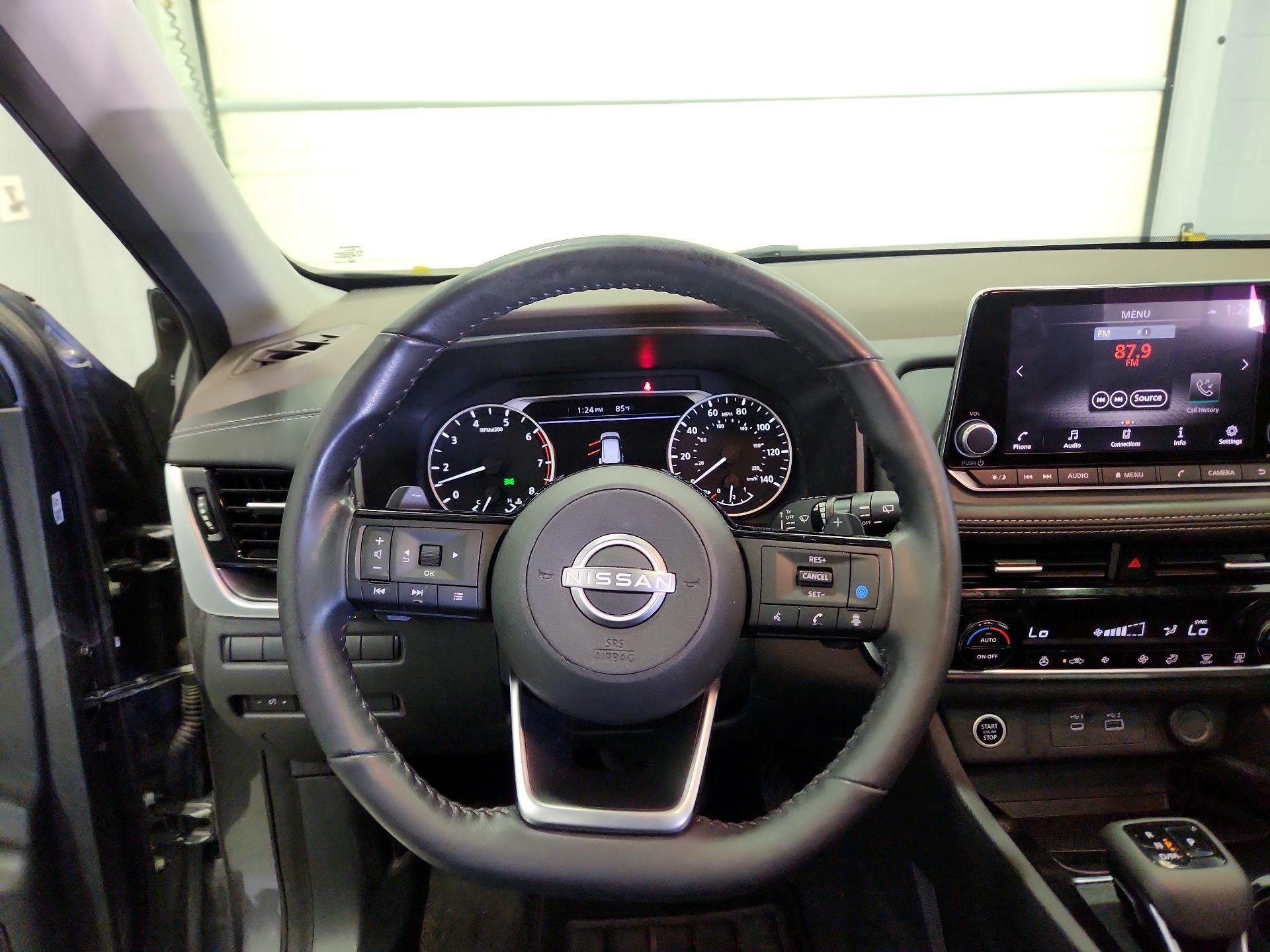 Thumbnail: 2022 Nissan Rogue - 10