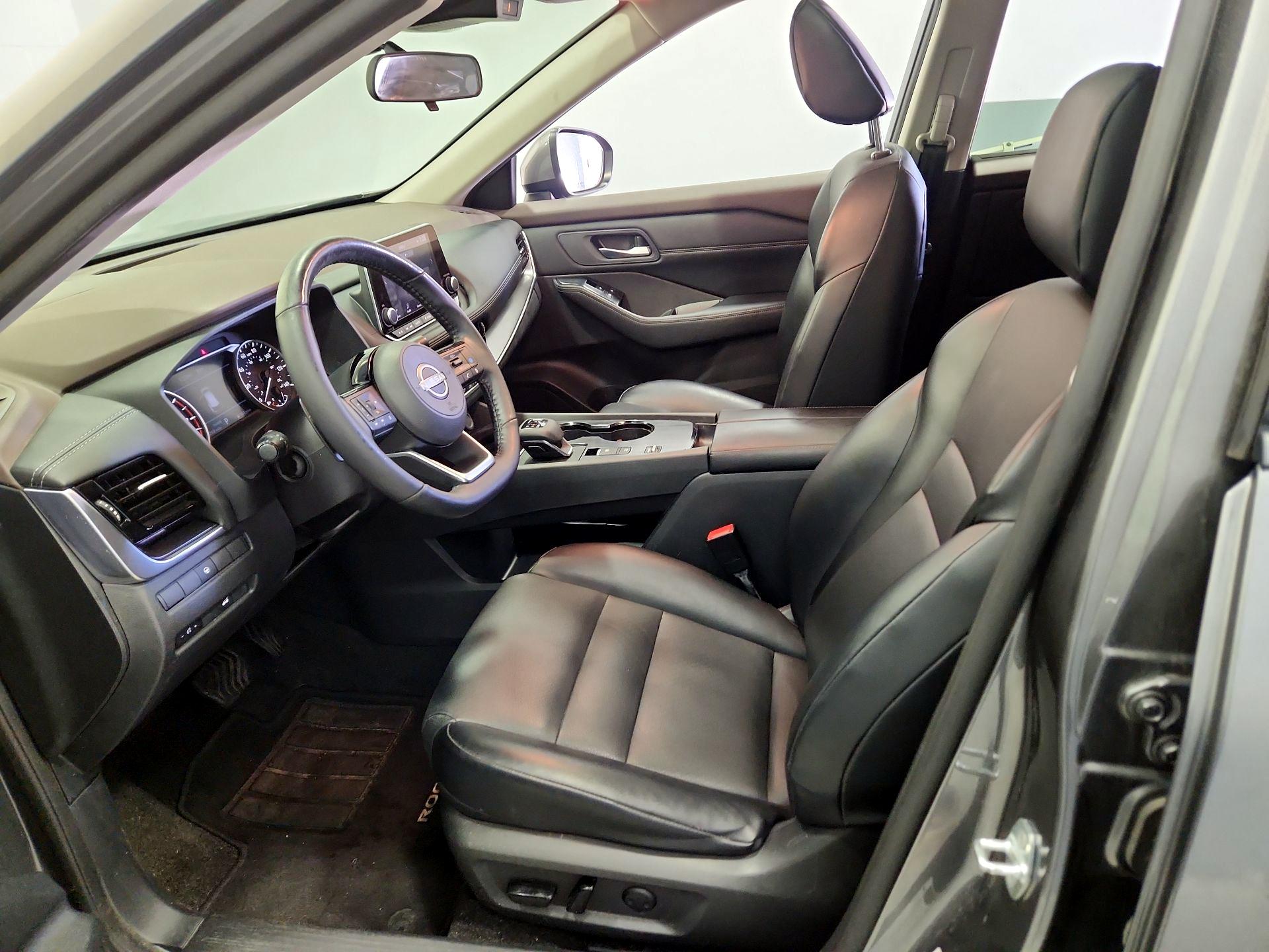 Thumbnail: 2022 Nissan Rogue - 11