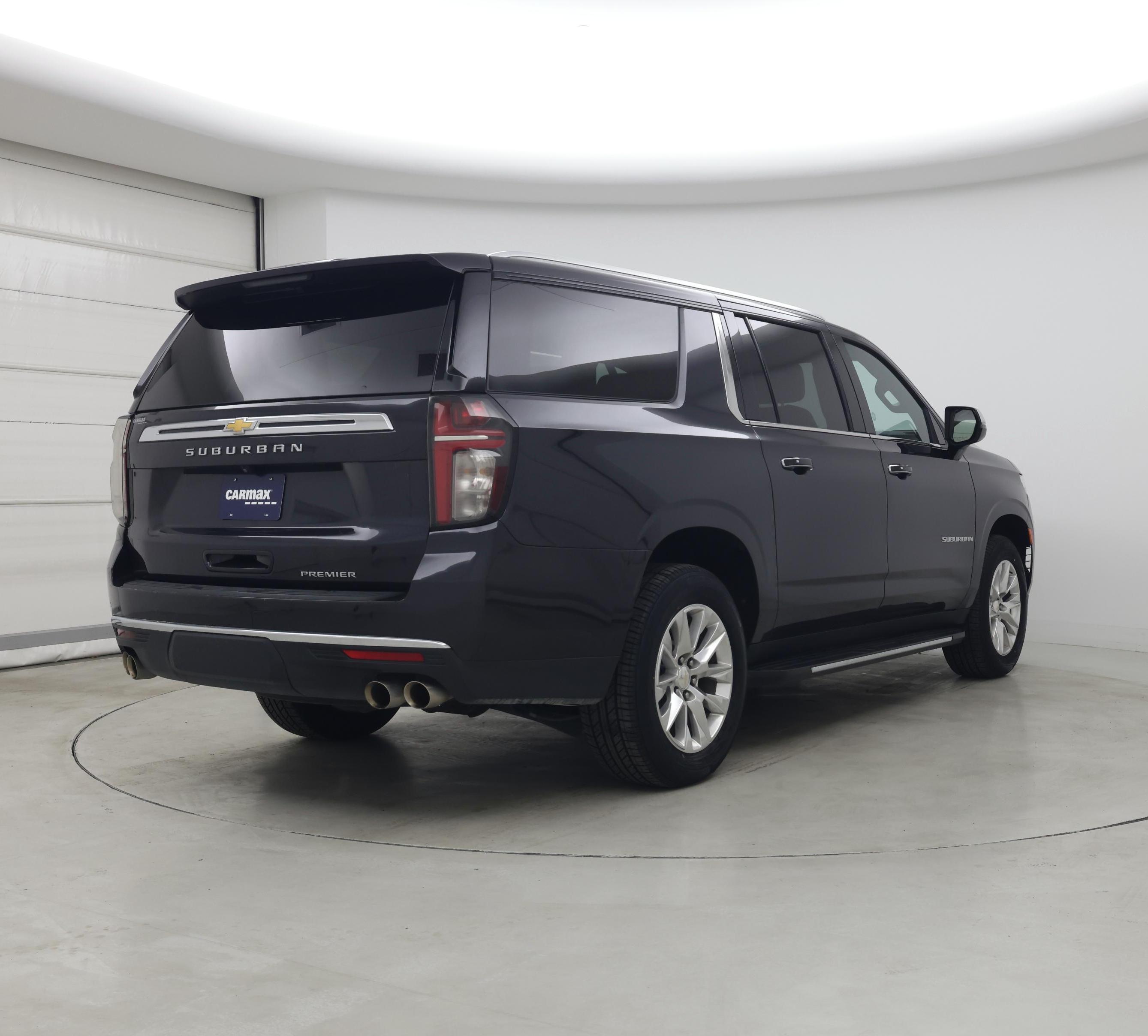 Thumbnail: 2023 Chevrolet Suburban - 8