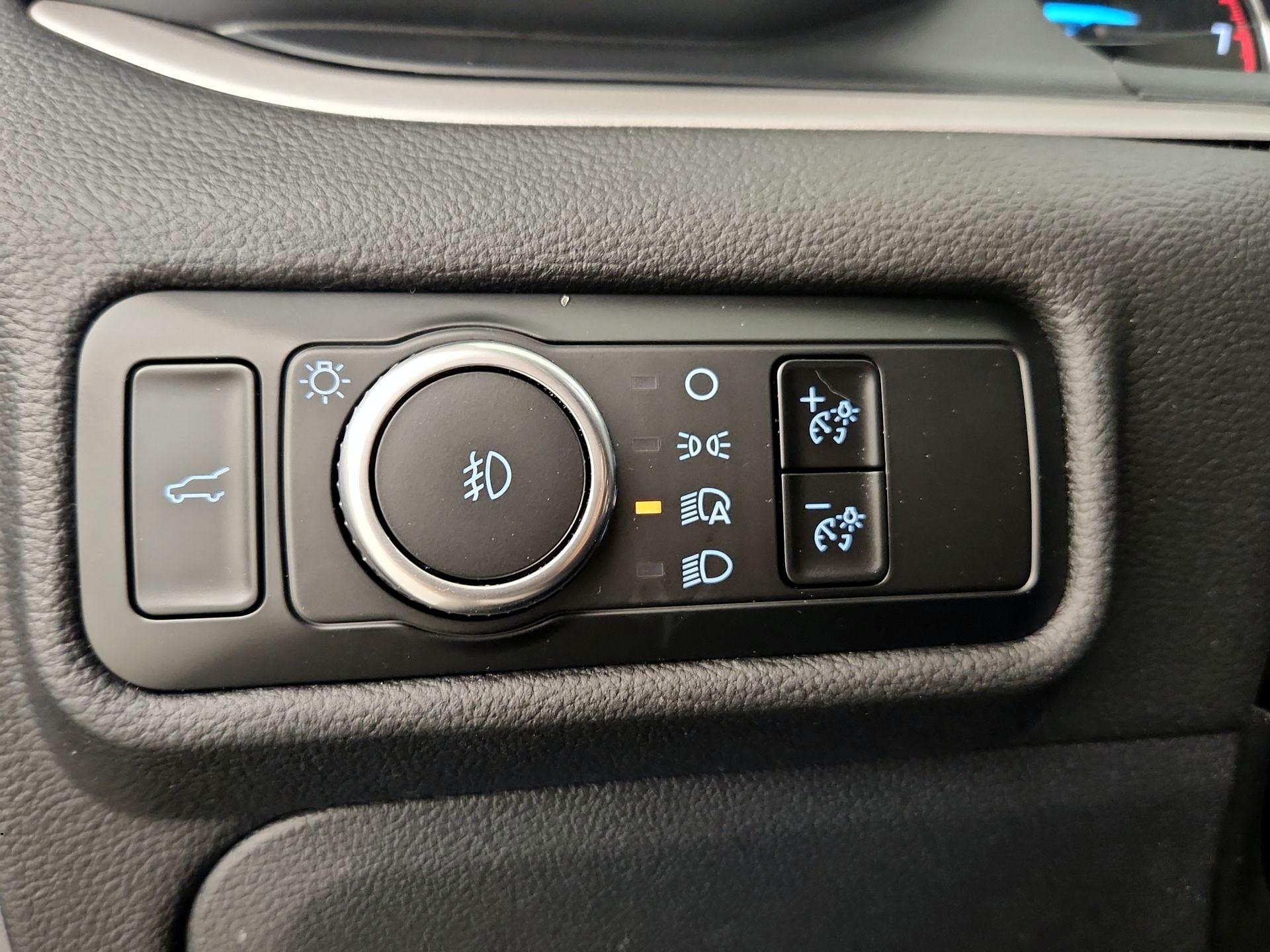 Thumbnail: 2024 Ford Explorer - 13