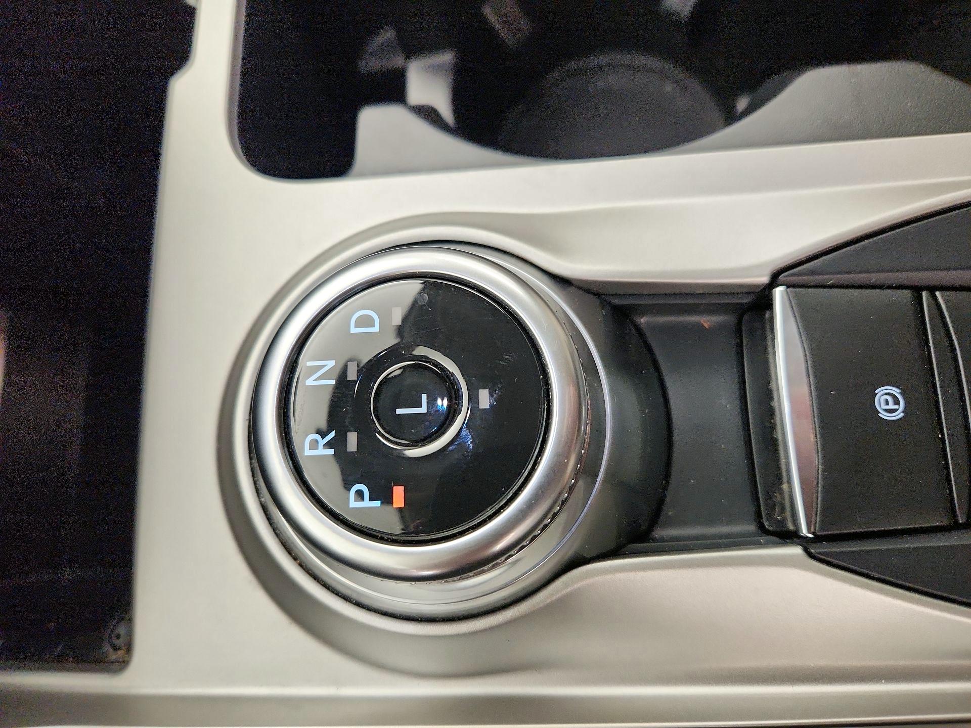 Thumbnail: 2024 Ford Explorer - 18