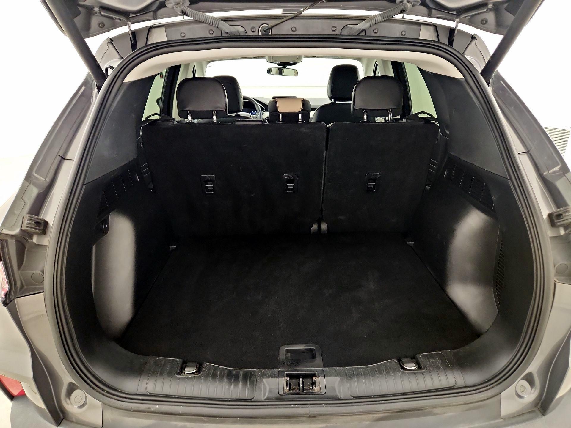 Thumbnail: 2021 Ford Escape - 20