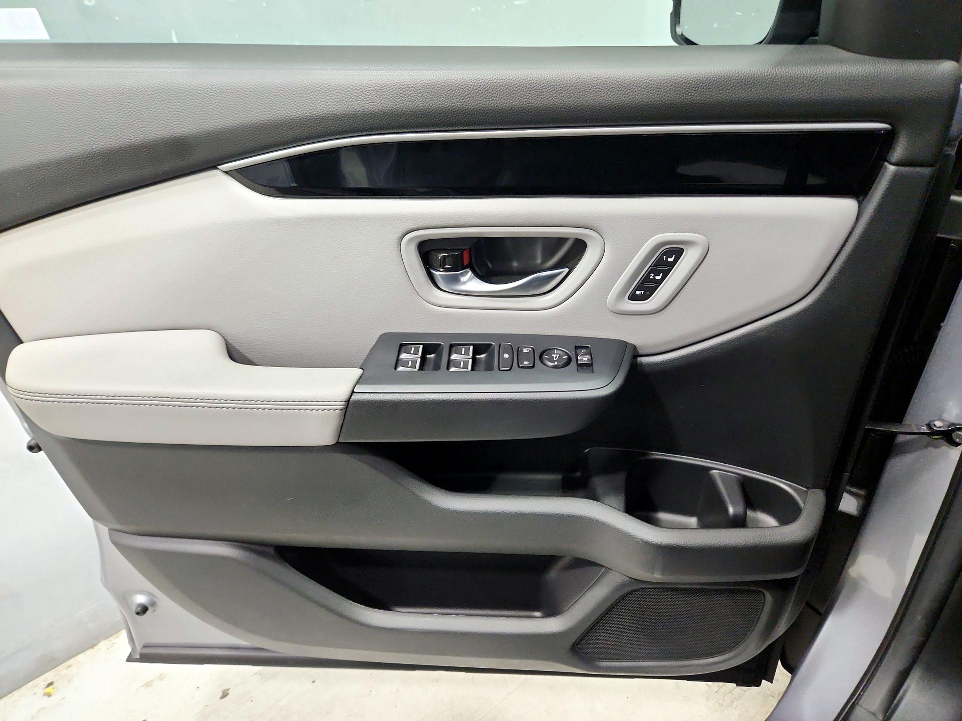 Thumbnail: 2025 Honda Pilot - 12