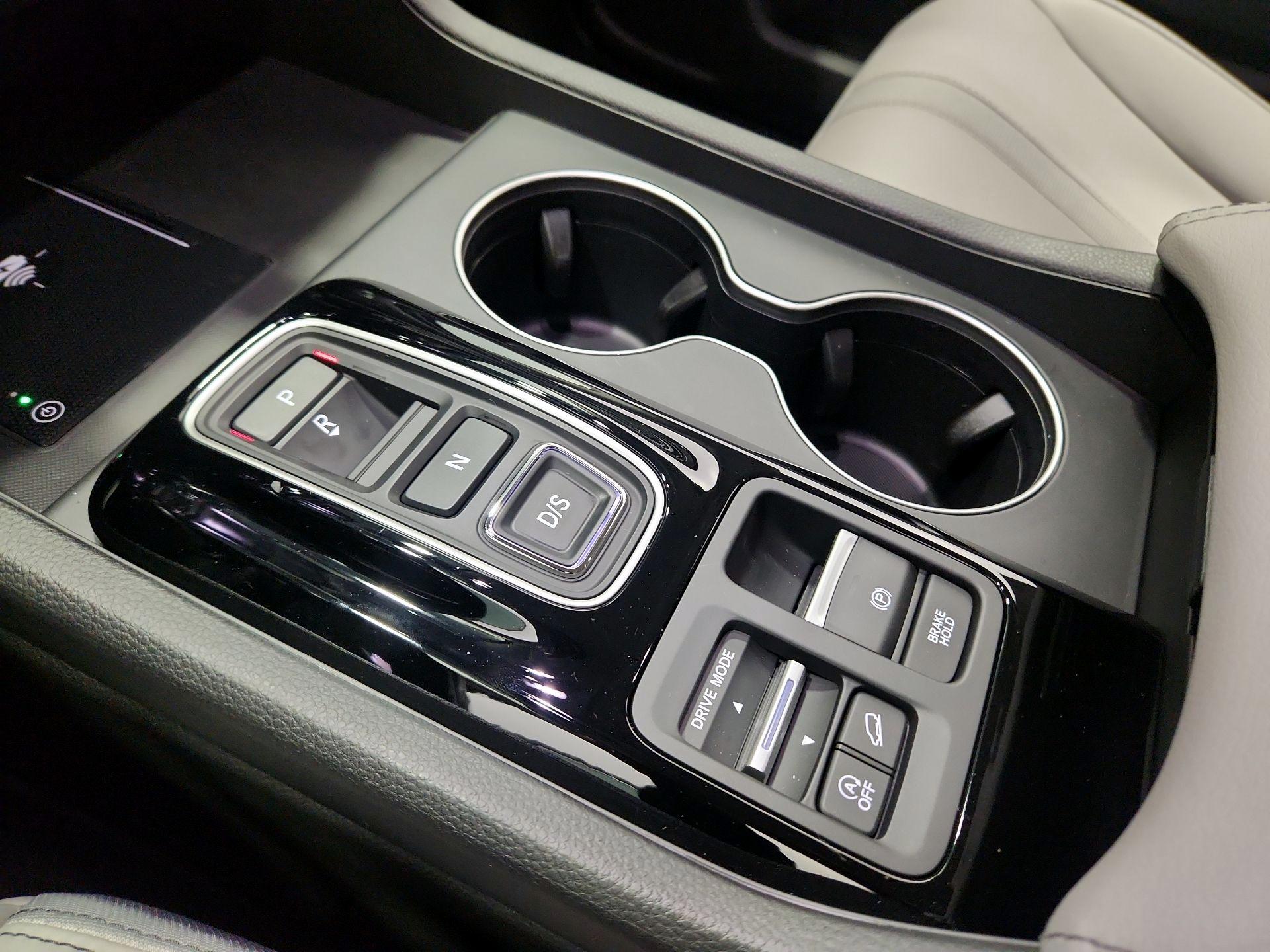 Thumbnail: 2025 Honda Pilot - 17