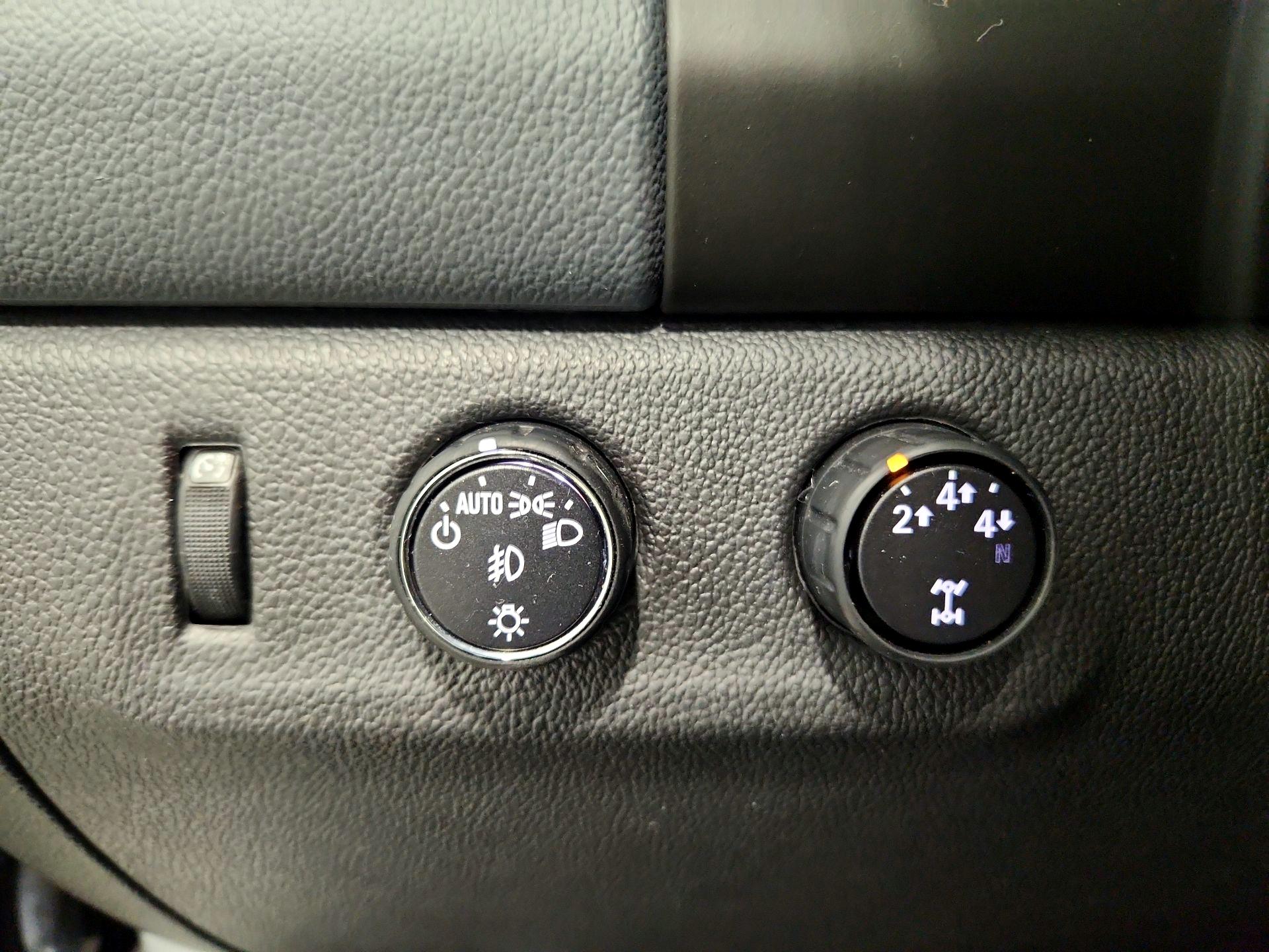 Thumbnail: 2016 Chevrolet Colorado - 13