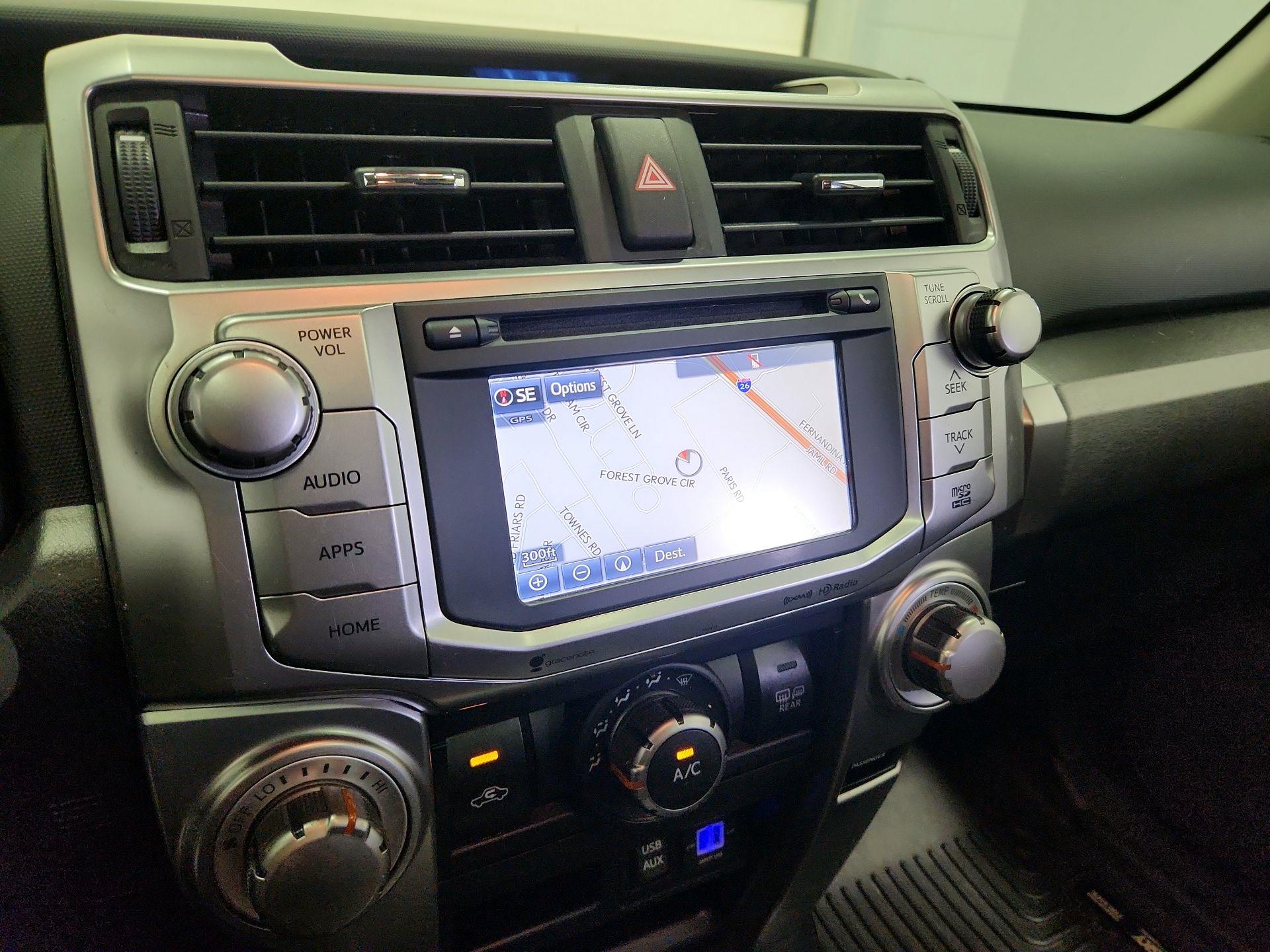 Thumbnail: 2019 Toyota 4Runner - 14