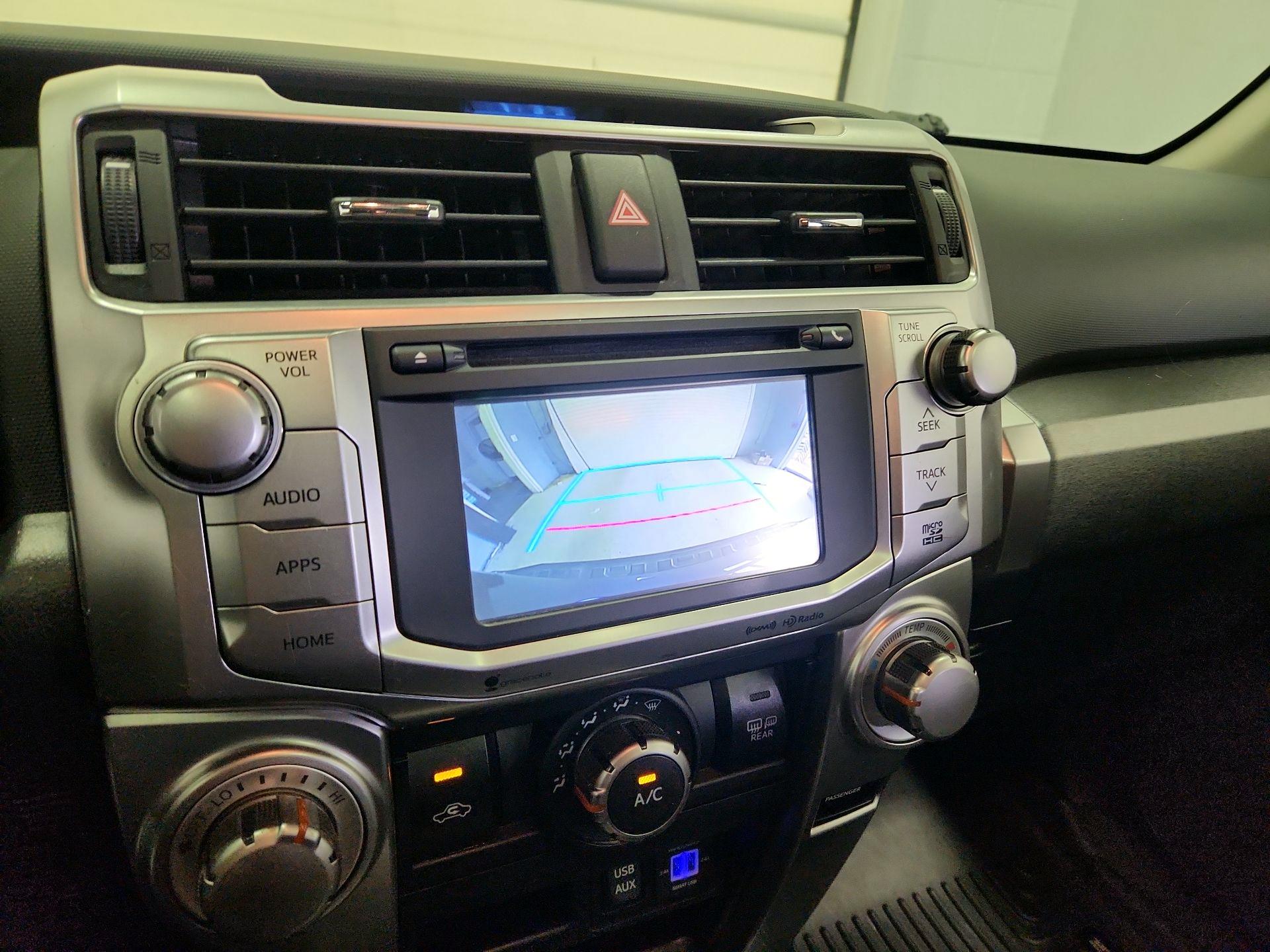 Thumbnail: 2019 Toyota 4Runner - 15