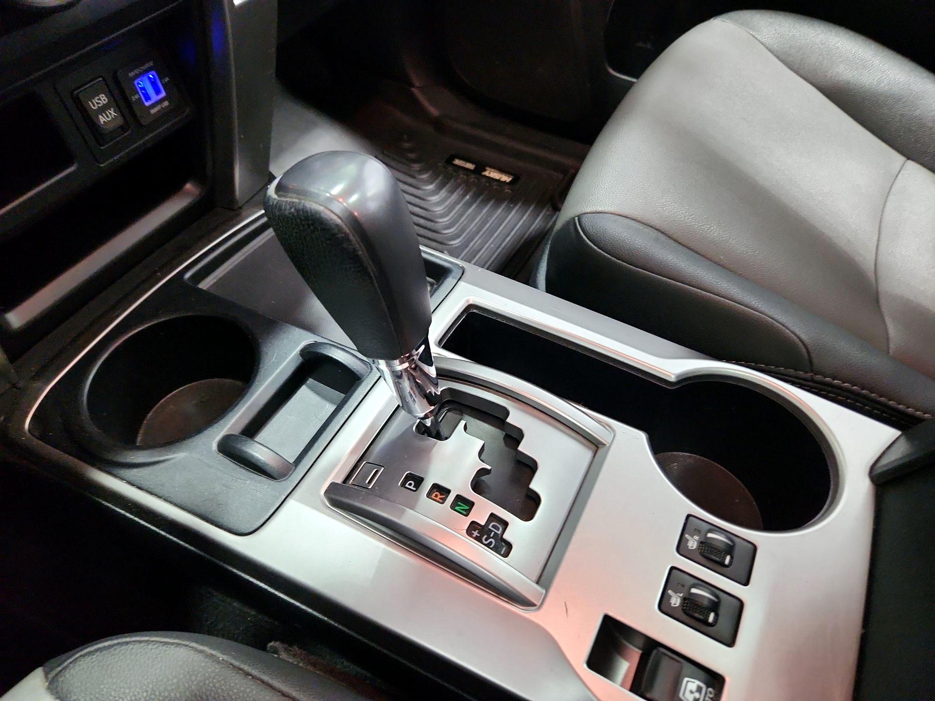 Thumbnail: 2019 Toyota 4Runner - 18