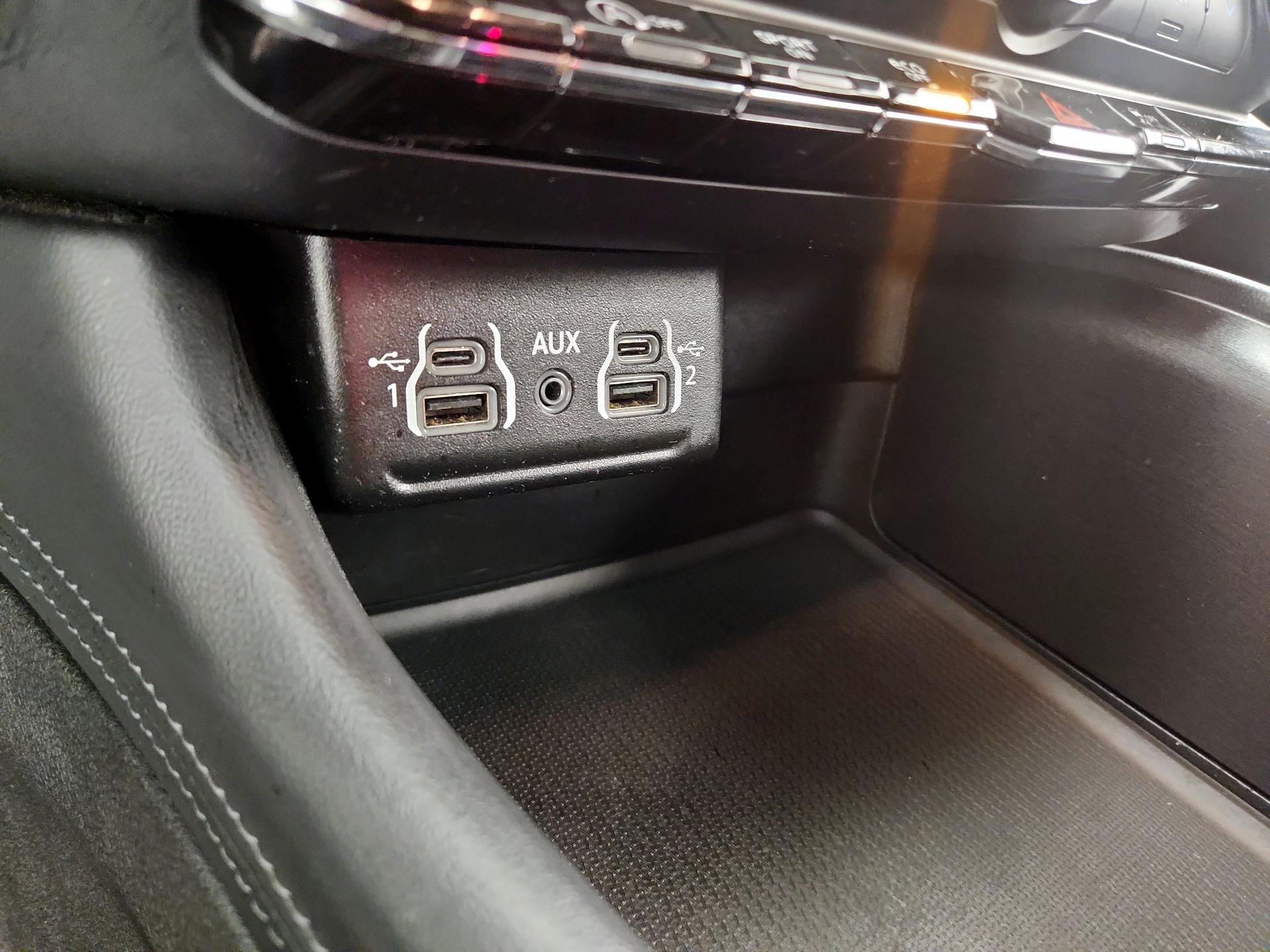 Thumbnail: 2023 Dodge Durango - 18