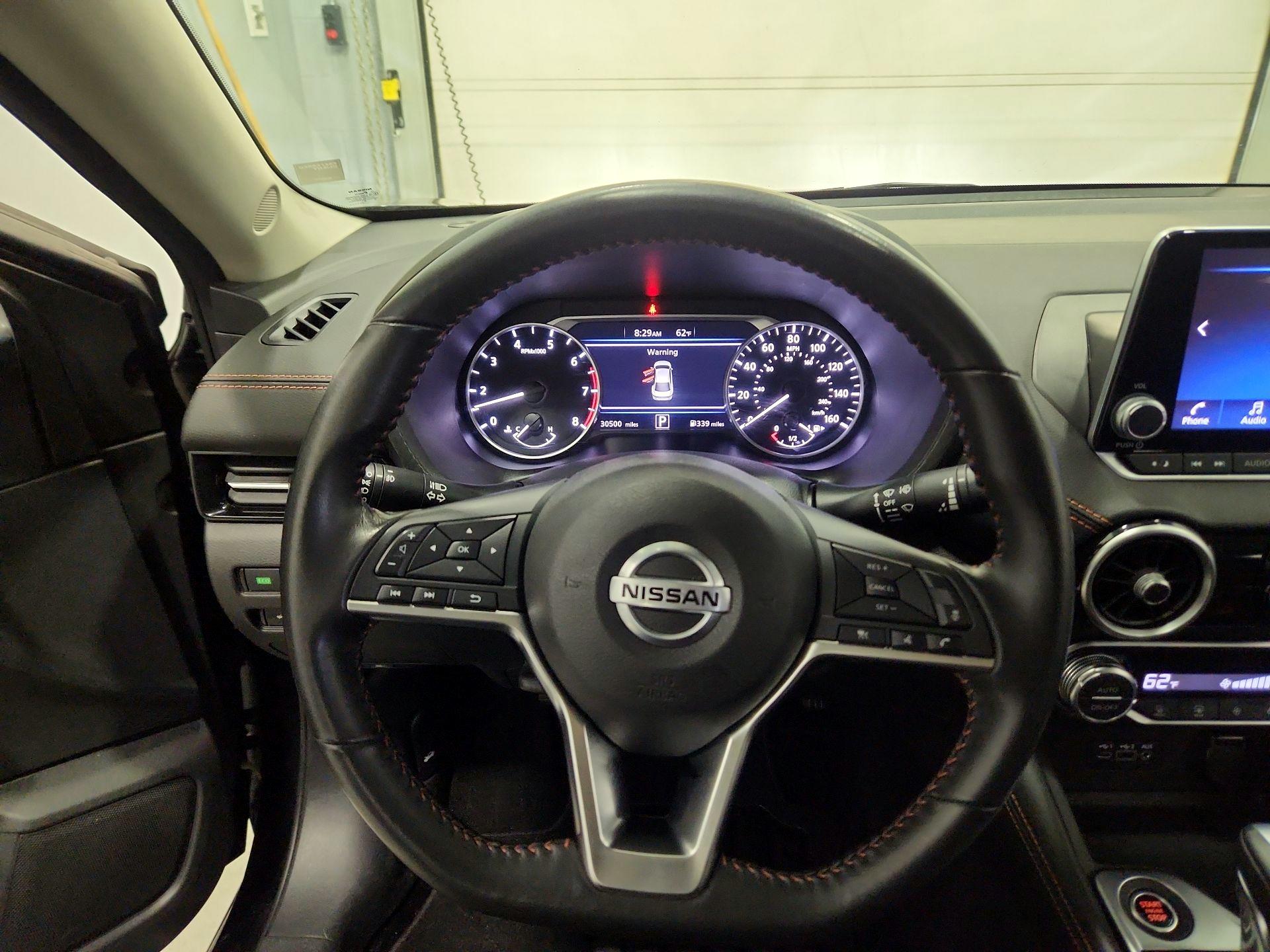 Thumbnail: 2021 Nissan Sentra - 10