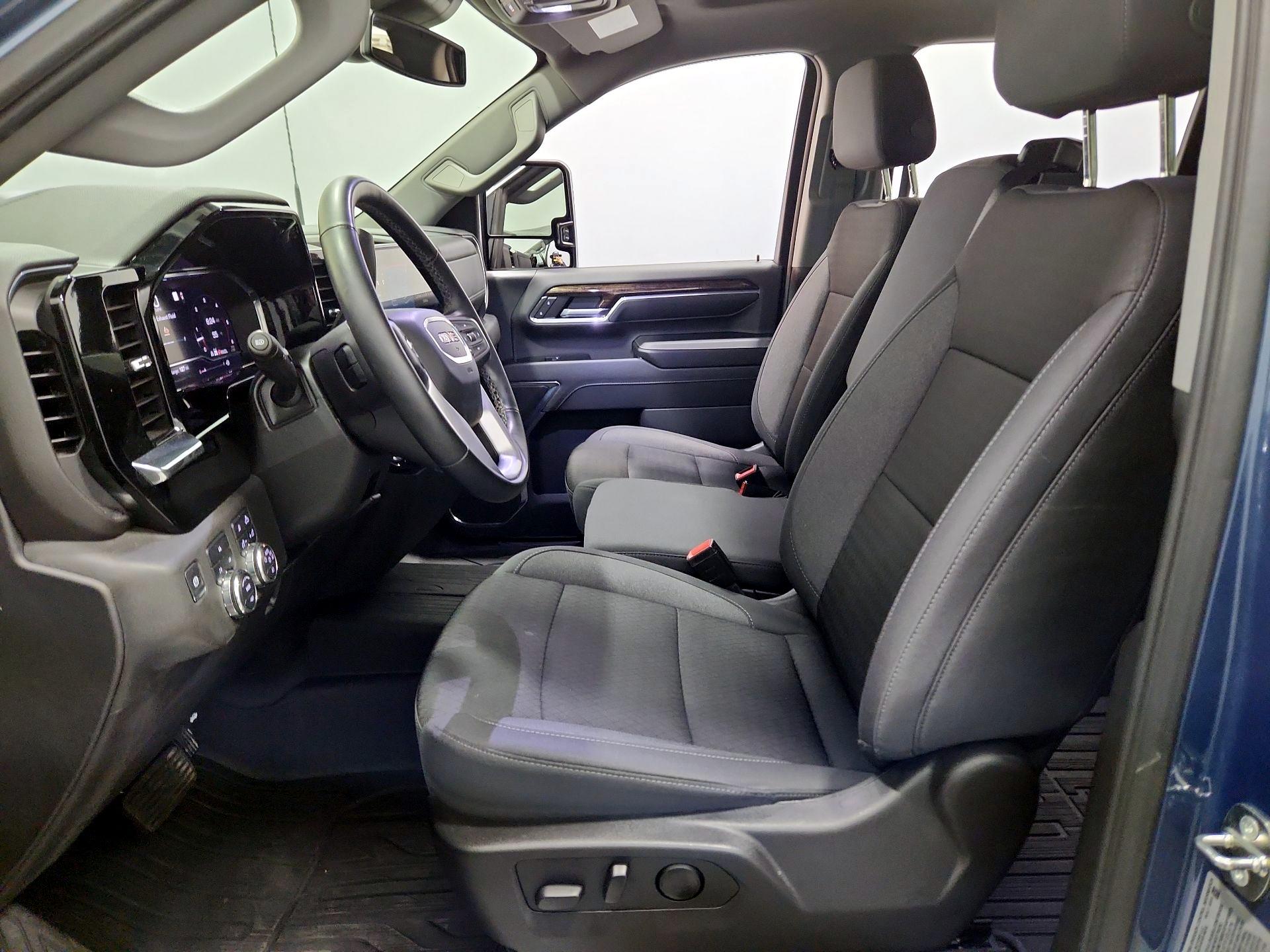 Thumbnail: 2024 GMC Sierra 2500 - 11