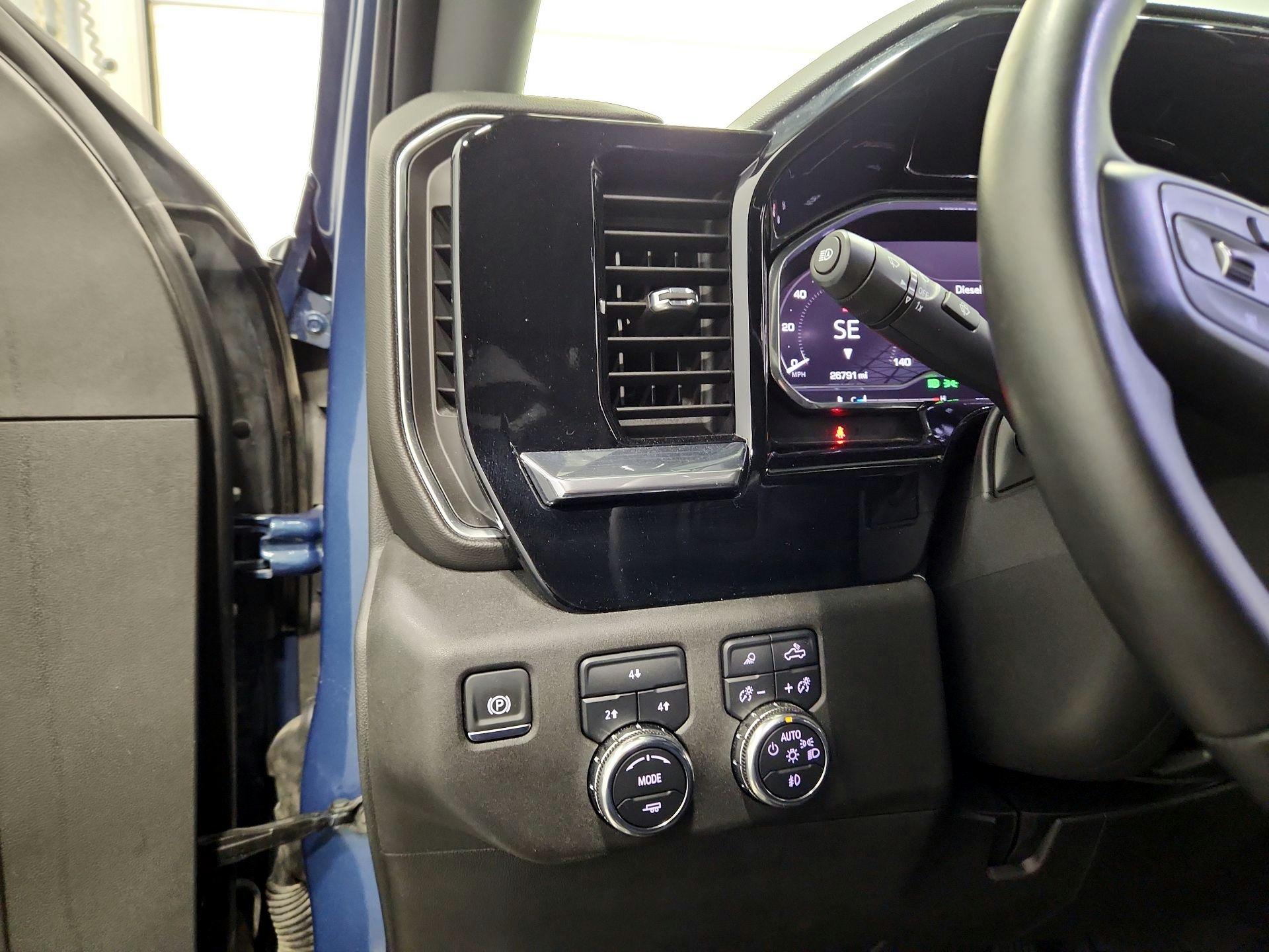 Thumbnail: 2024 GMC Sierra 2500 - 13