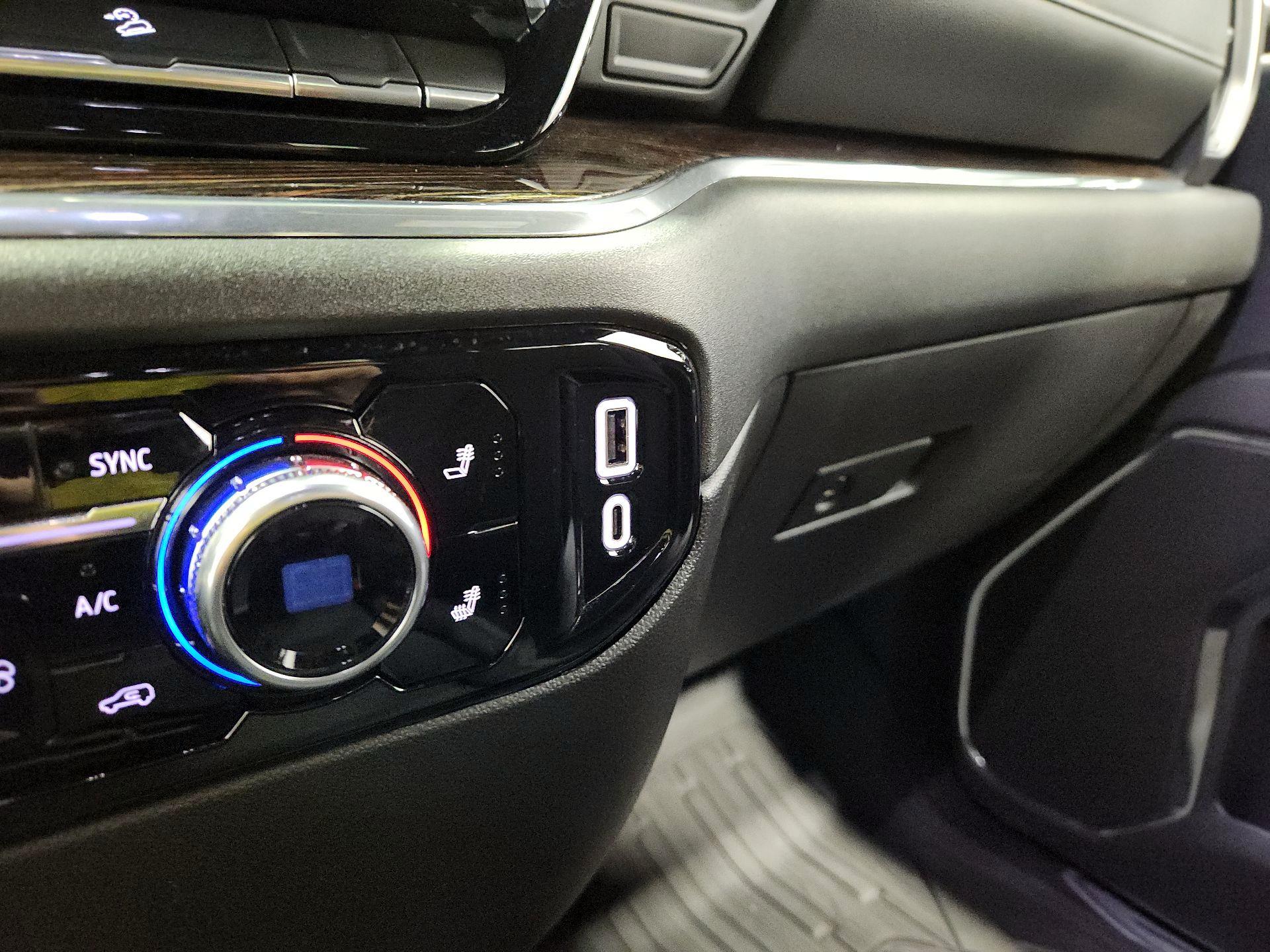 Thumbnail: 2024 GMC Sierra 2500 - 19