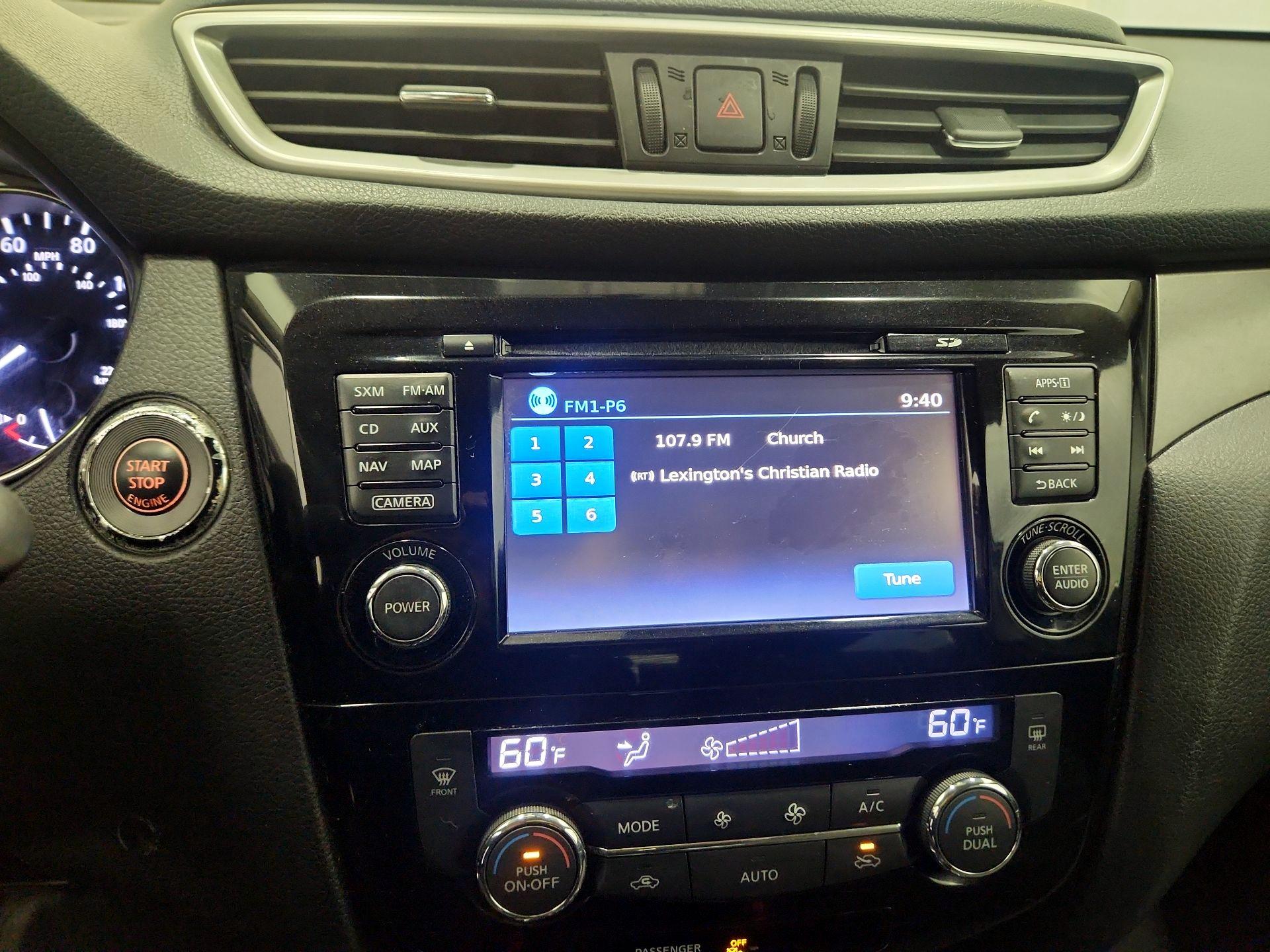 Thumbnail: 2016 Nissan Rogue - 15