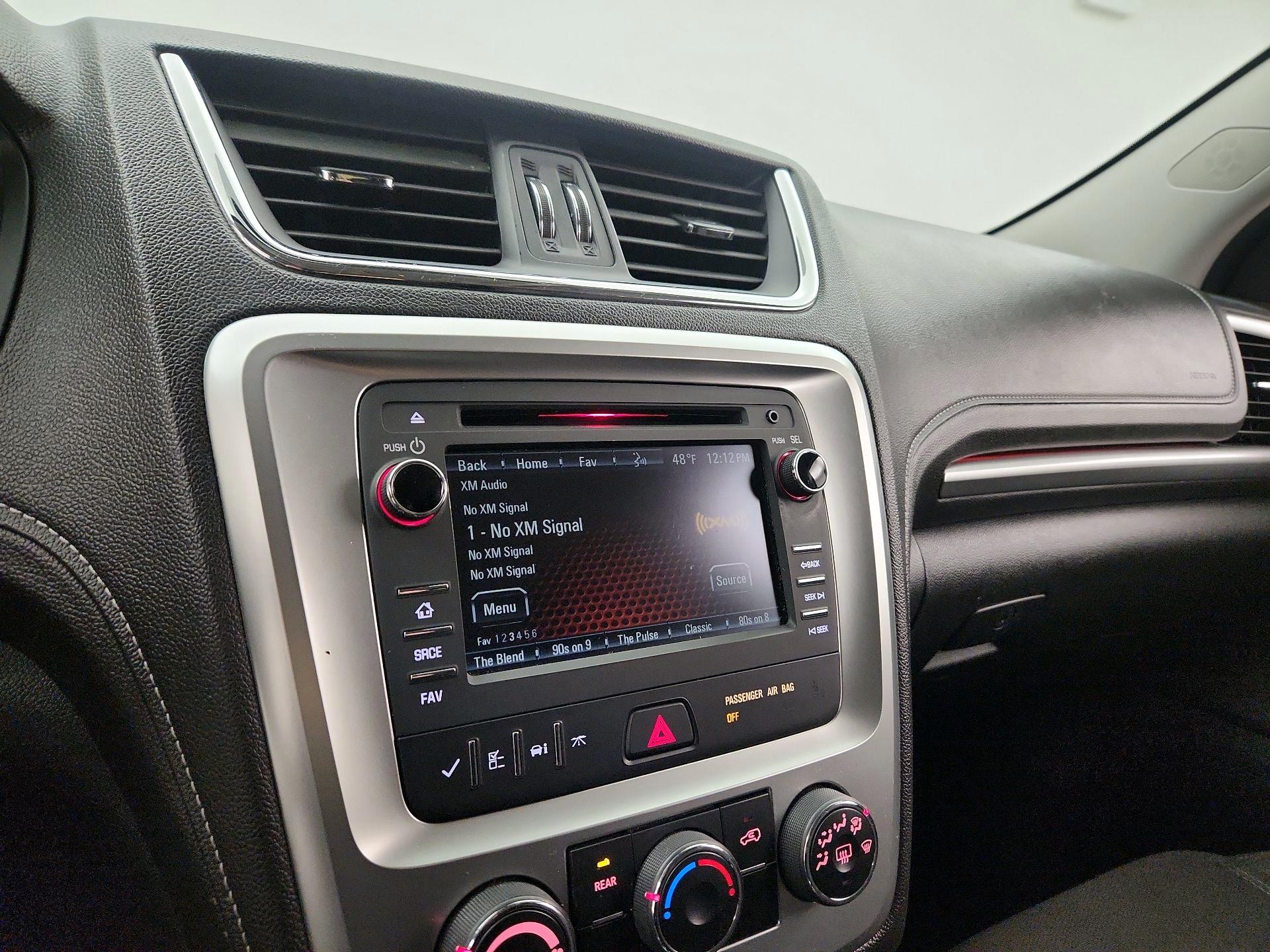 Thumbnail: 2016 GMC Acadia - 15