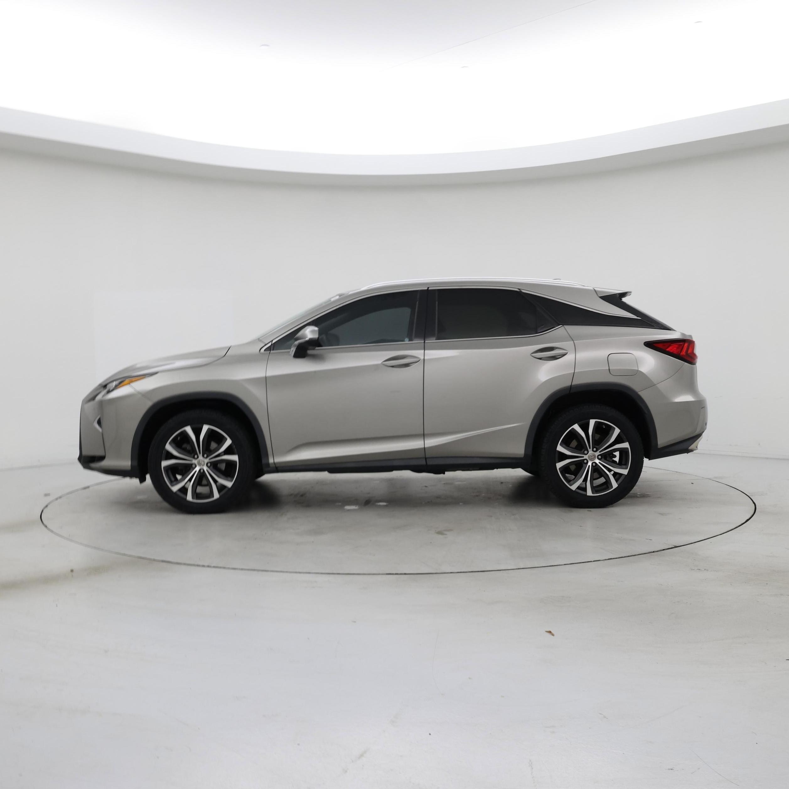 Thumbnail: 2017 Lexus RX - 3