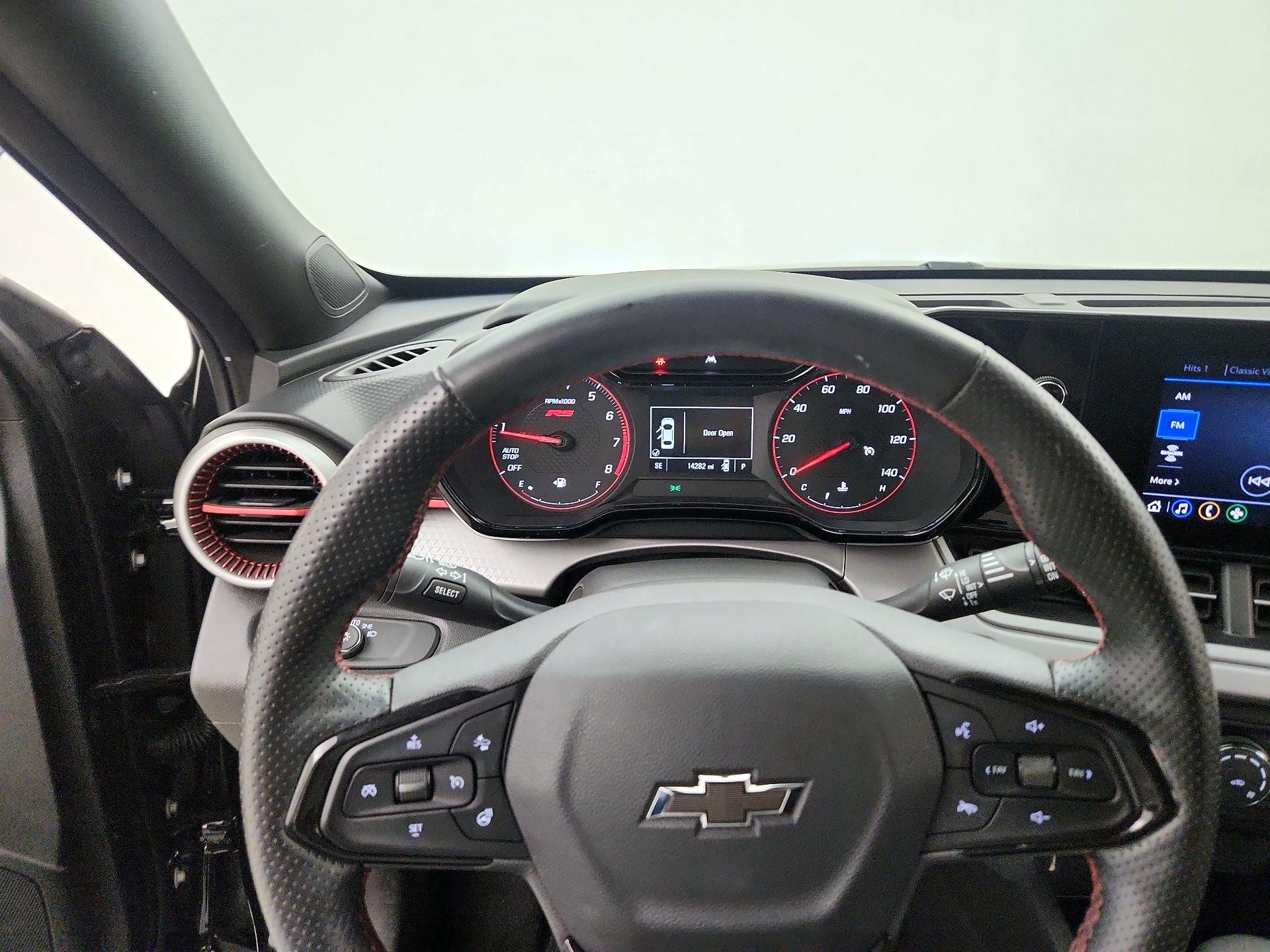 Thumbnail: 2024 Chevrolet Trax - 10