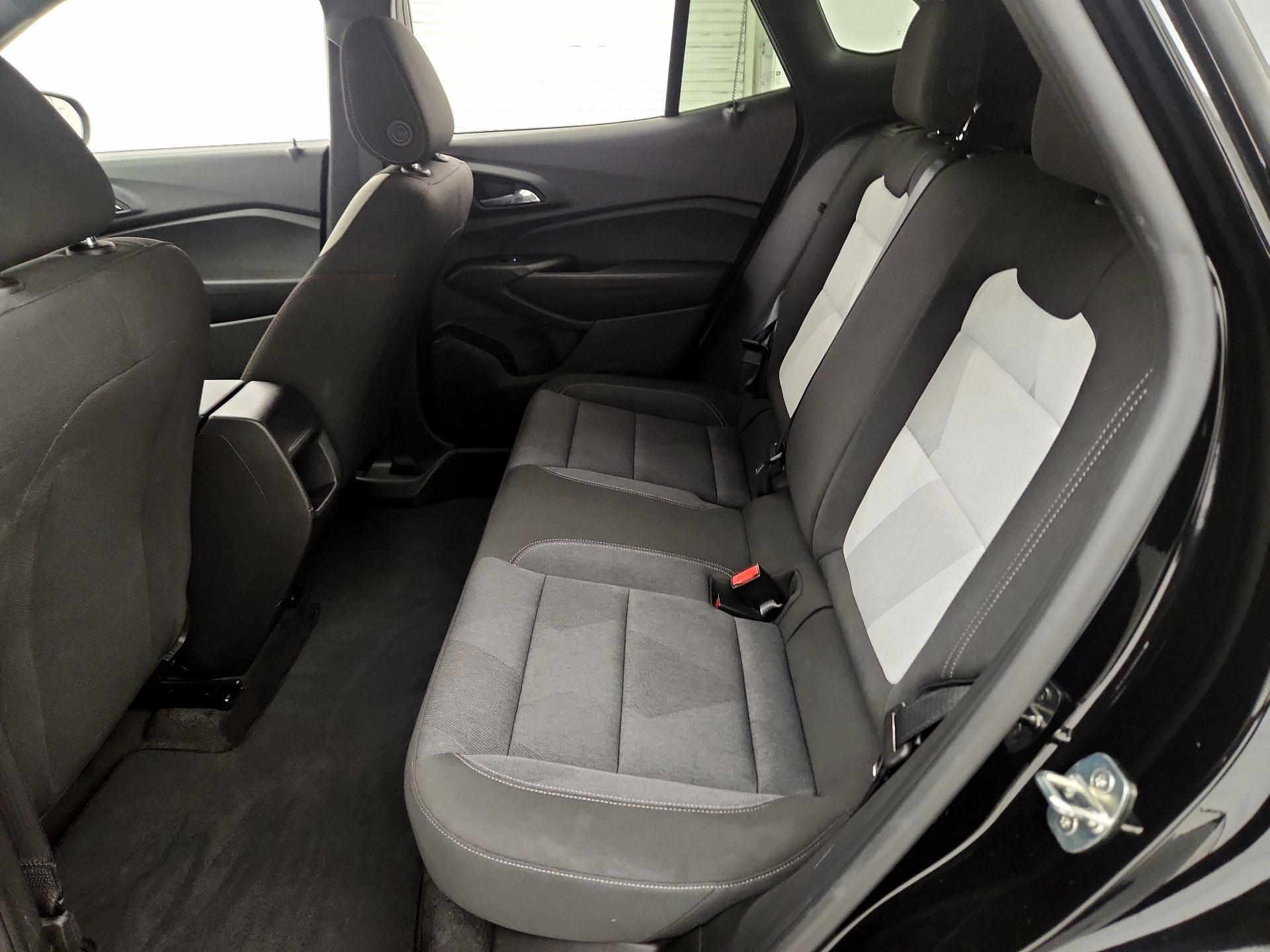 Thumbnail: 2024 Chevrolet Trax - 19