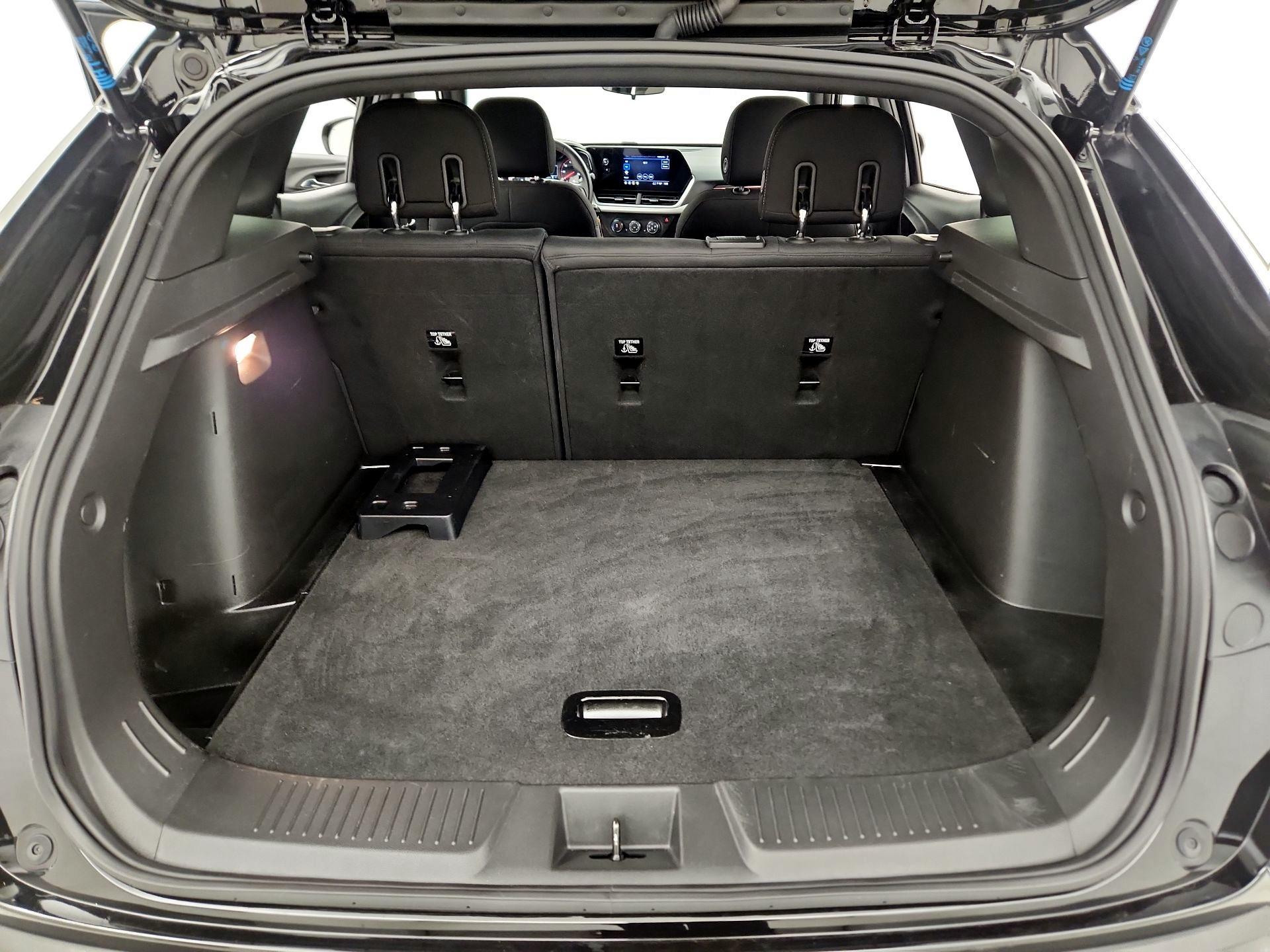 Thumbnail: 2024 Chevrolet Trax - 20