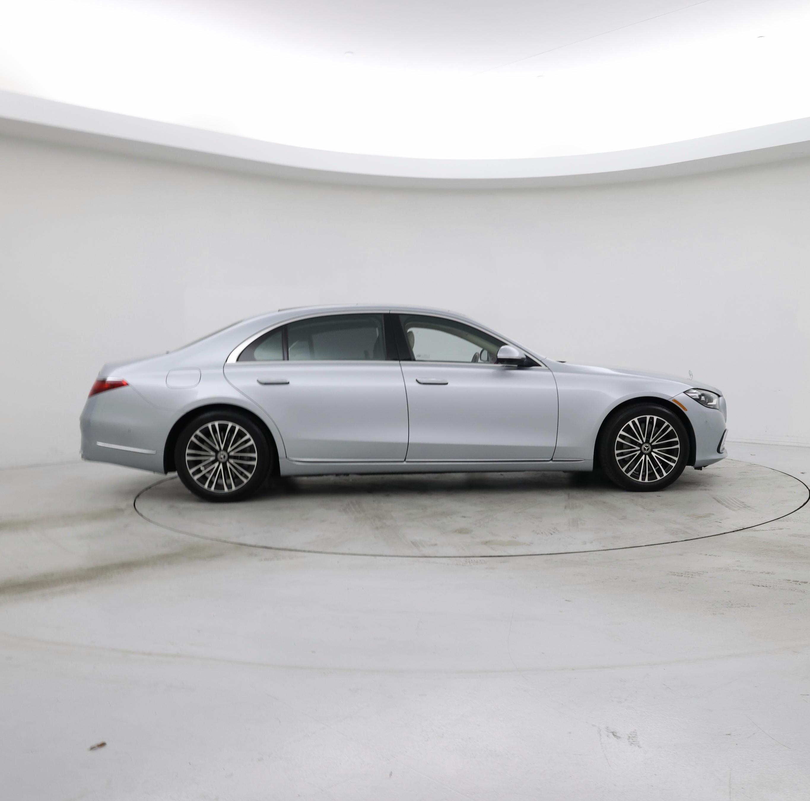 Thumbnail: 2021 Mercedes-Benz S-Class - 7