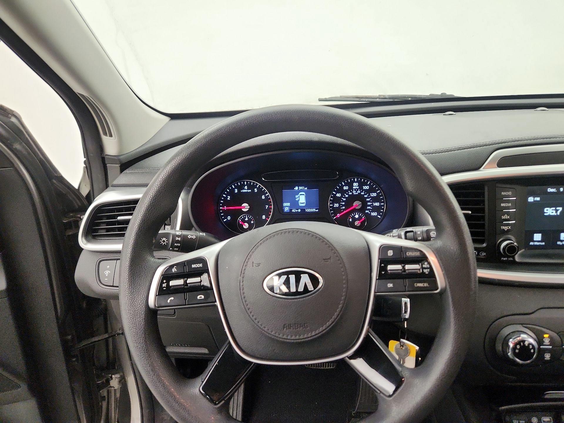 Thumbnail: 2019 Kia Sorento - 10