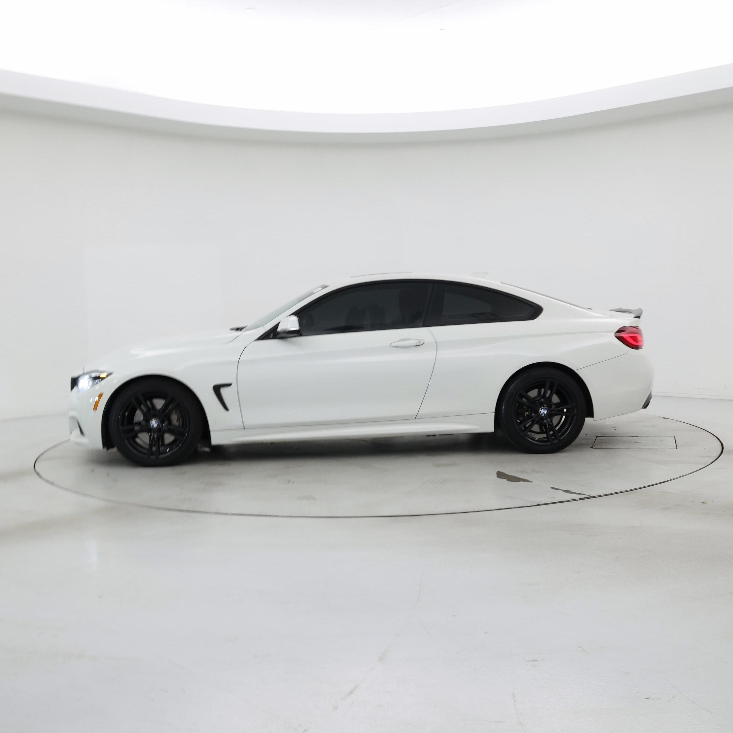 Thumbnail: 2020 BMW 4 Series - 3