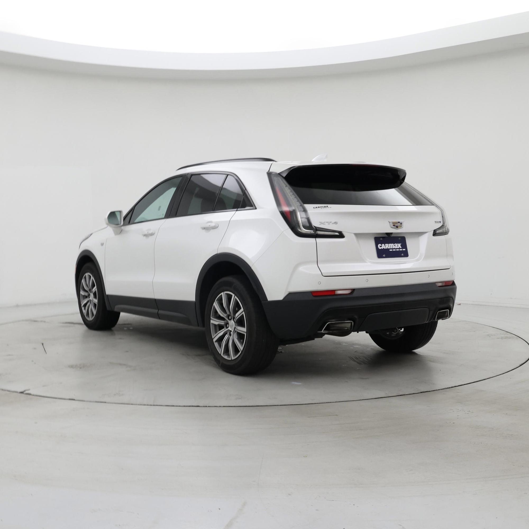 Thumbnail: 2020 Cadillac XT4 - 2