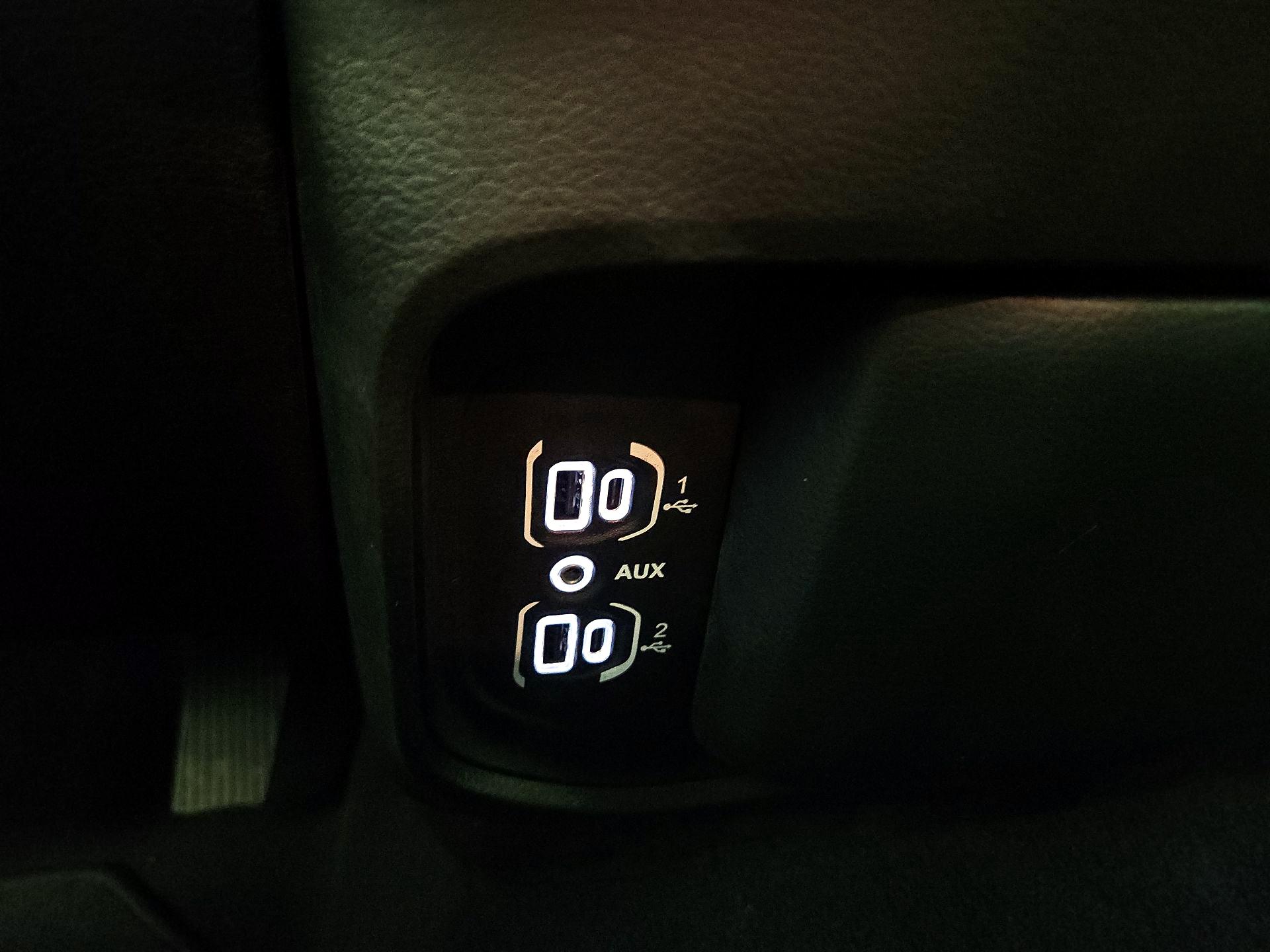 Thumbnail: 2025 RAM 1500 - 18