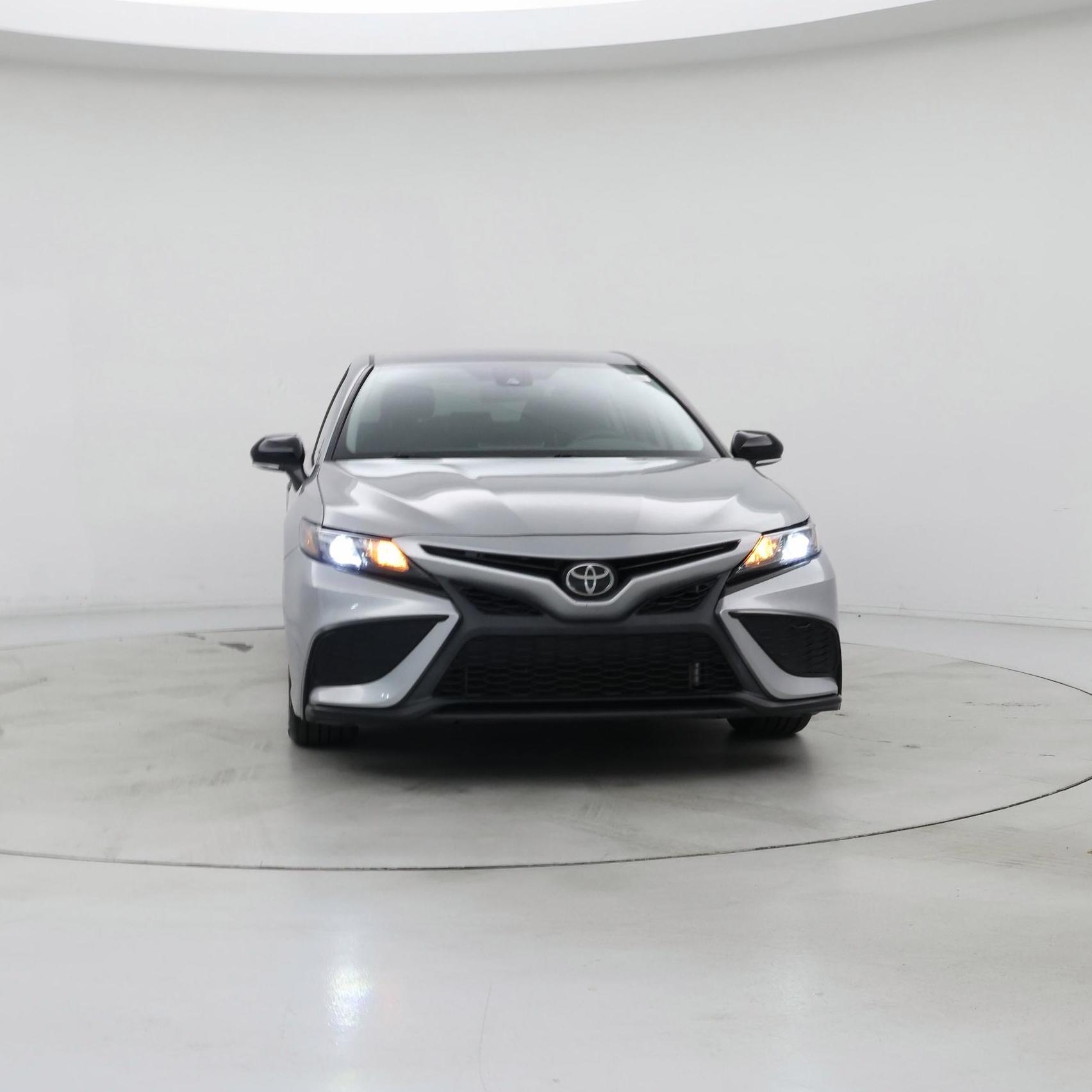 Thumbnail: 2022 Toyota Camry - 5