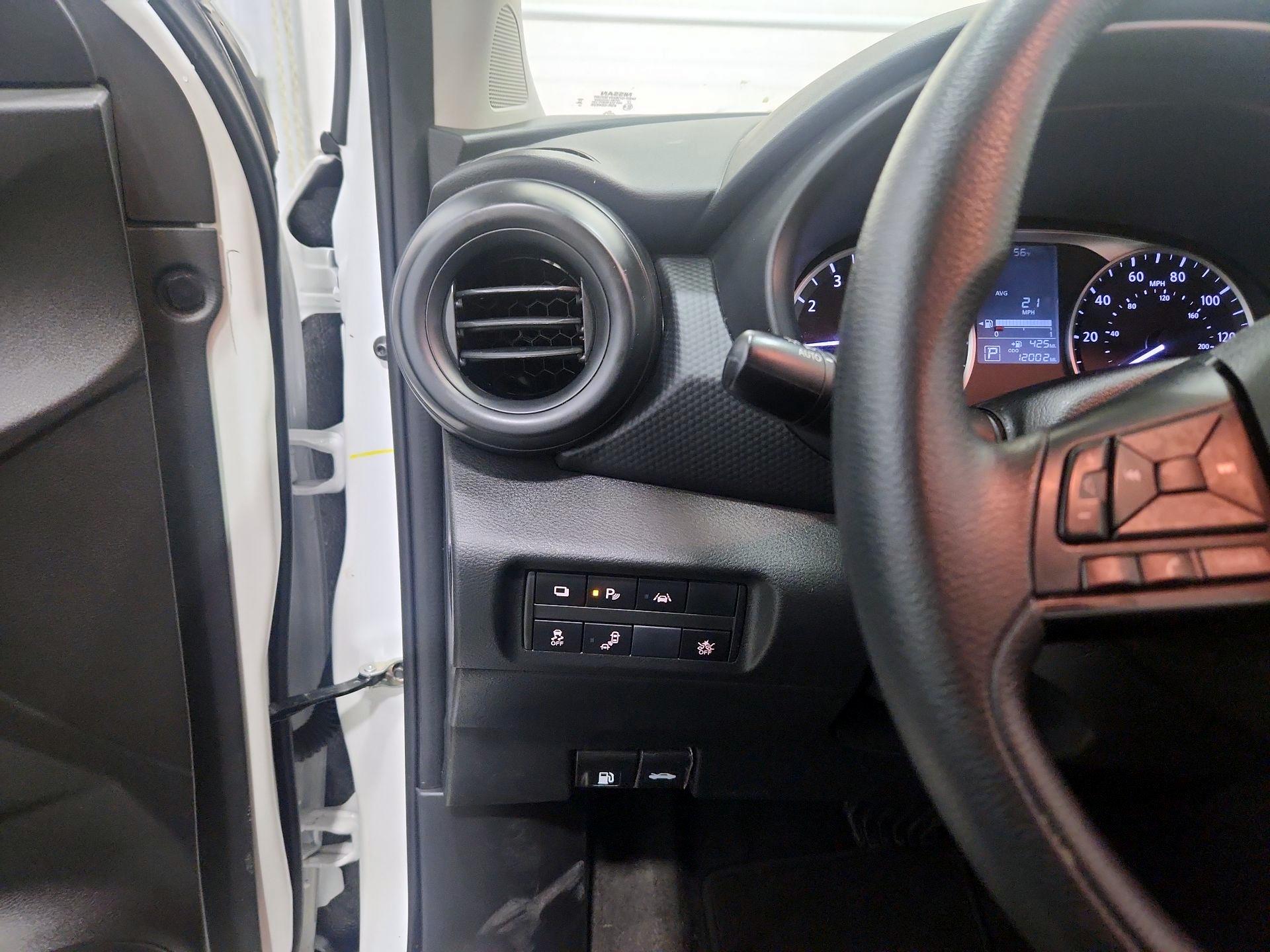 Thumbnail: 2024 Nissan Kicks - 13