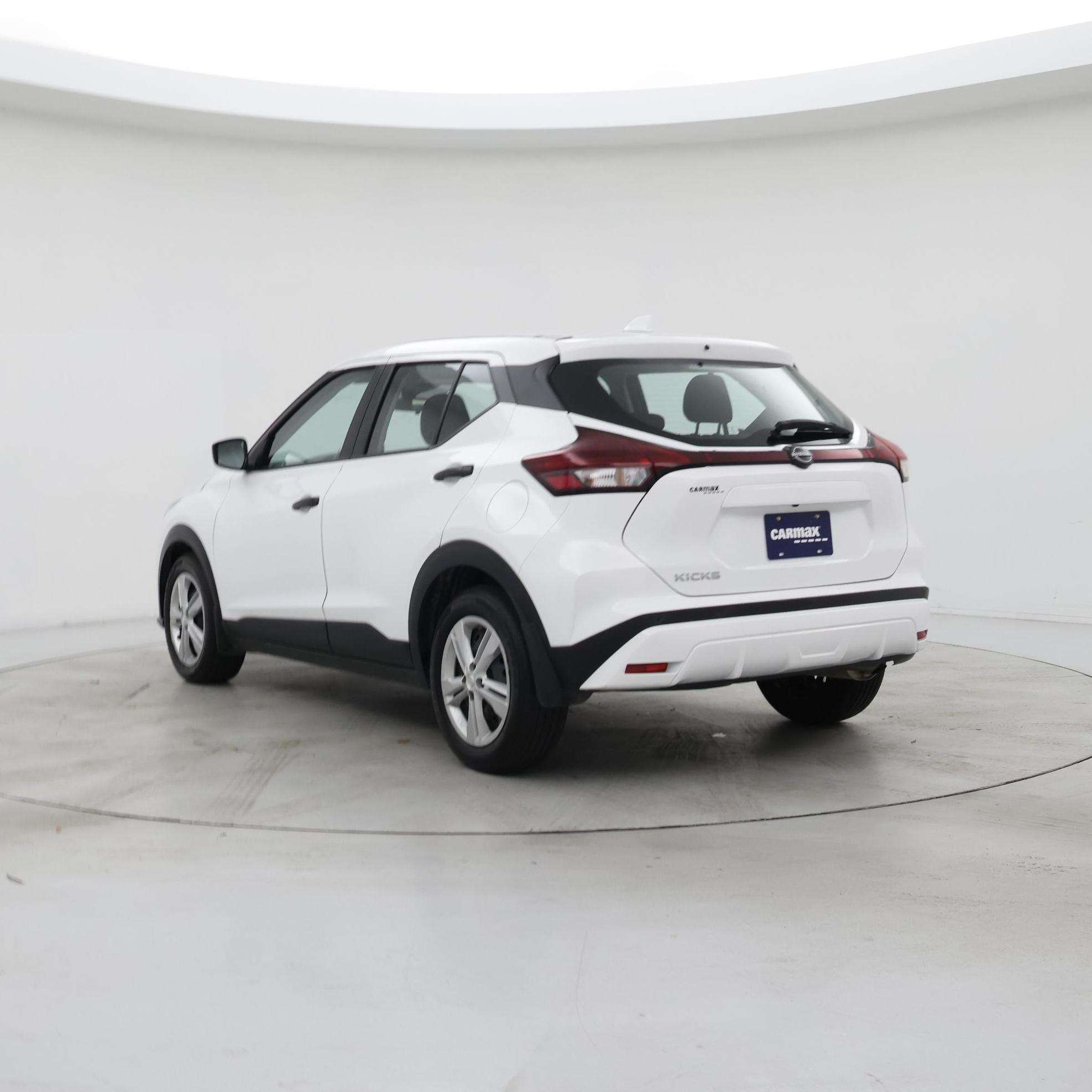 Thumbnail: 2024 Nissan Kicks - 2