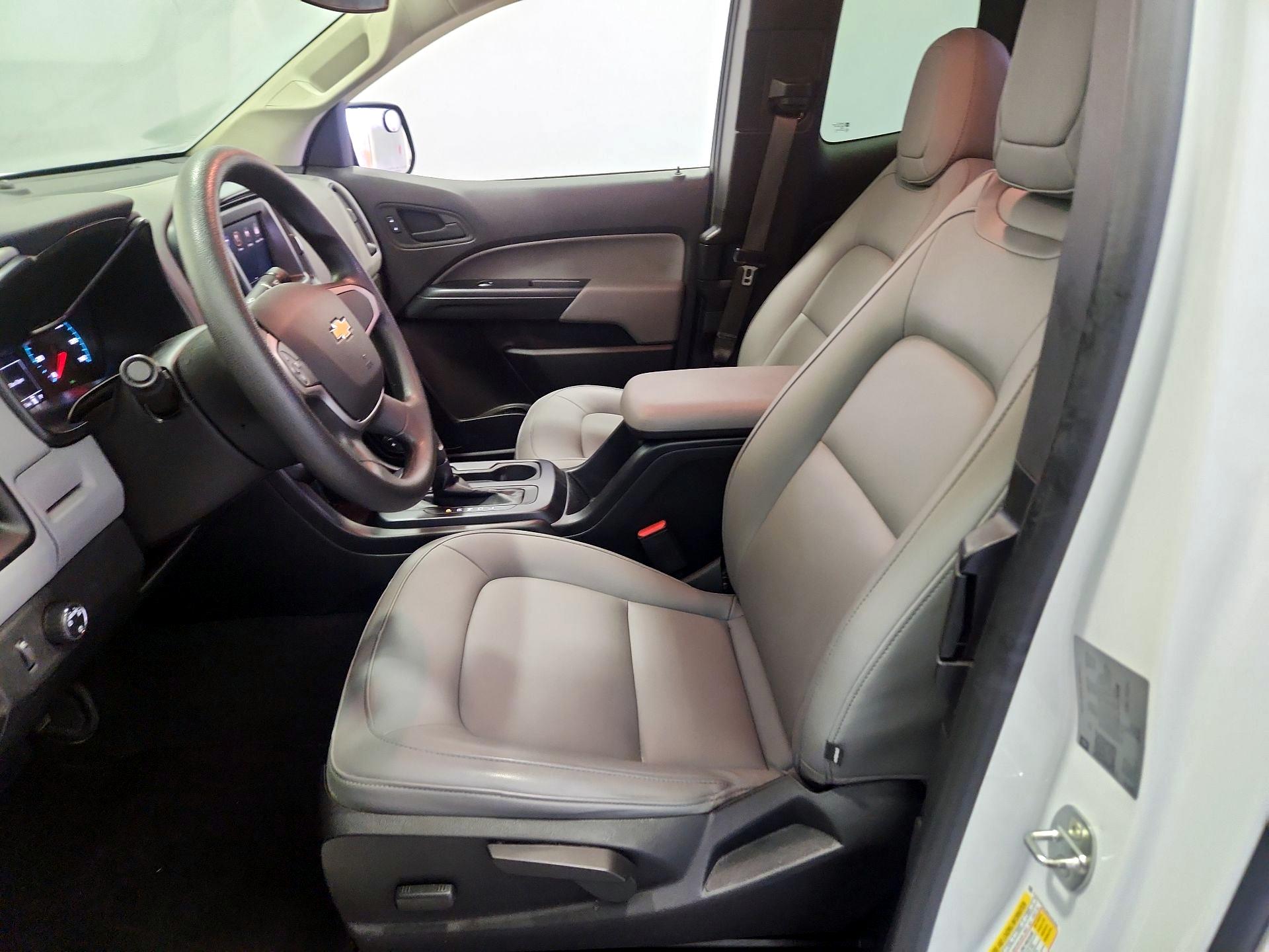 Thumbnail: 2021 Chevrolet Colorado - 11