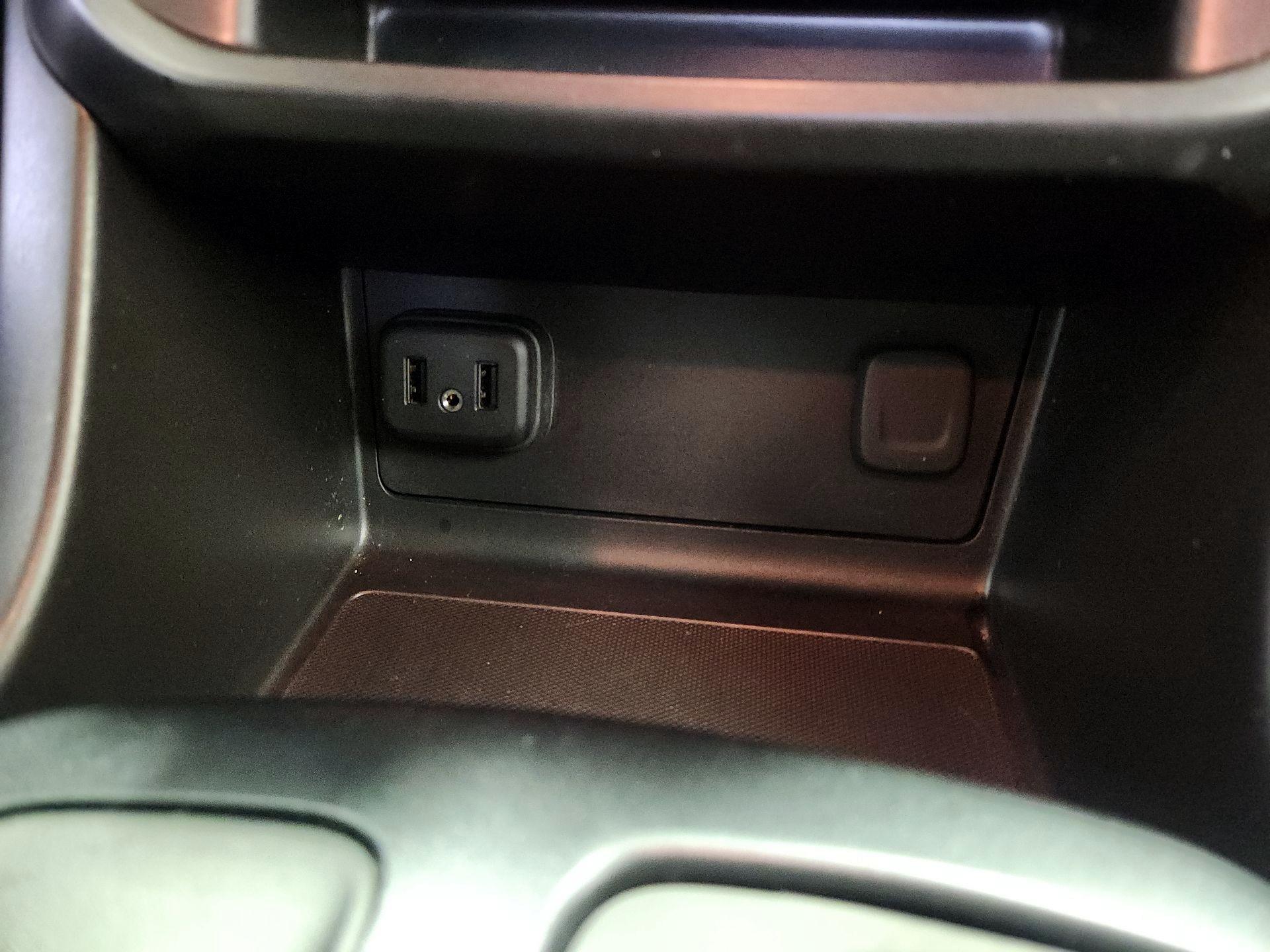 Thumbnail: 2021 Chevrolet Colorado - 18