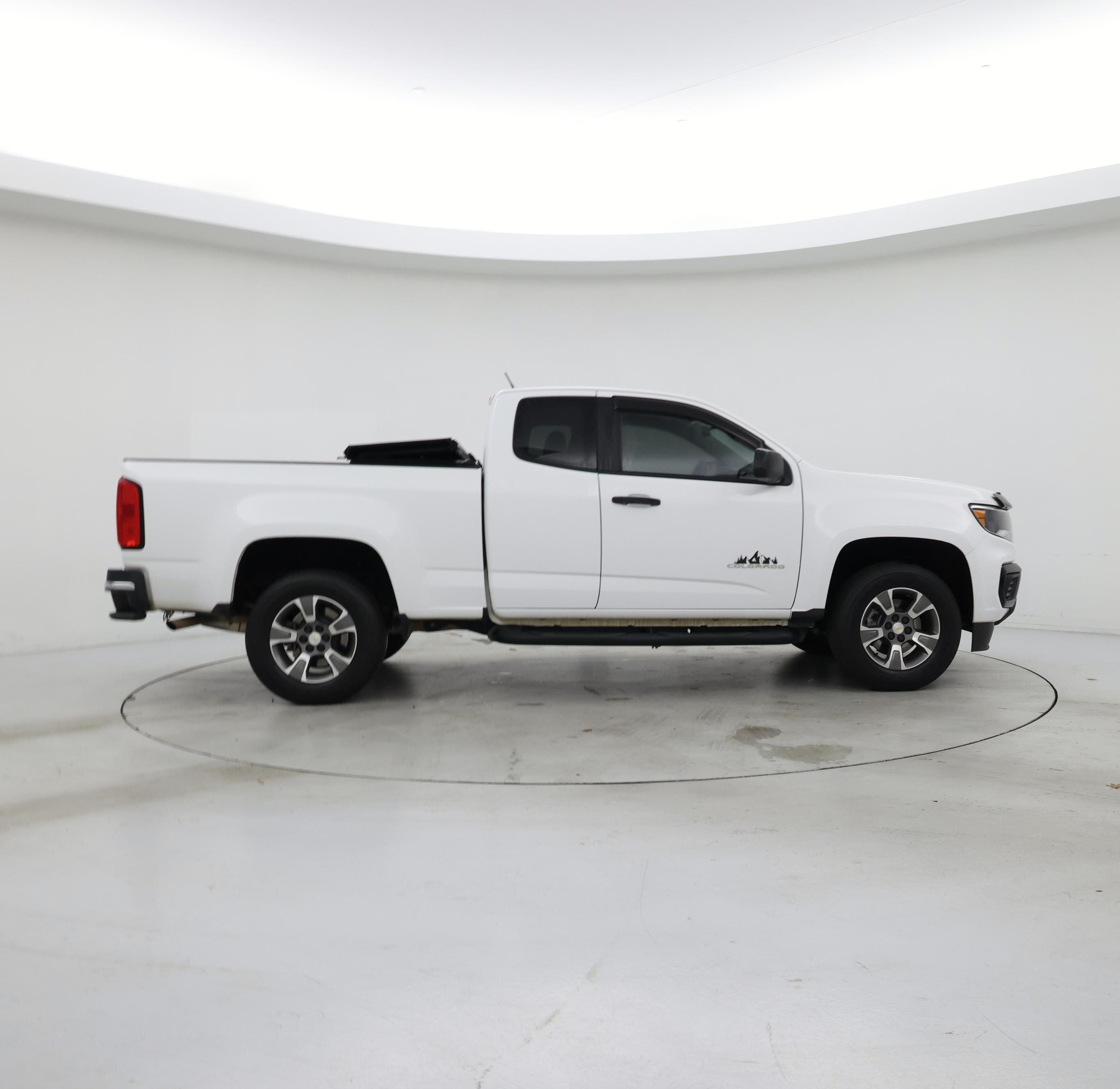 Thumbnail: 2021 Chevrolet Colorado - 7