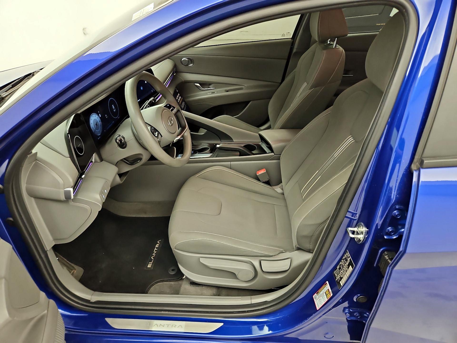 Thumbnail: 2024 Hyundai Elantra - 11