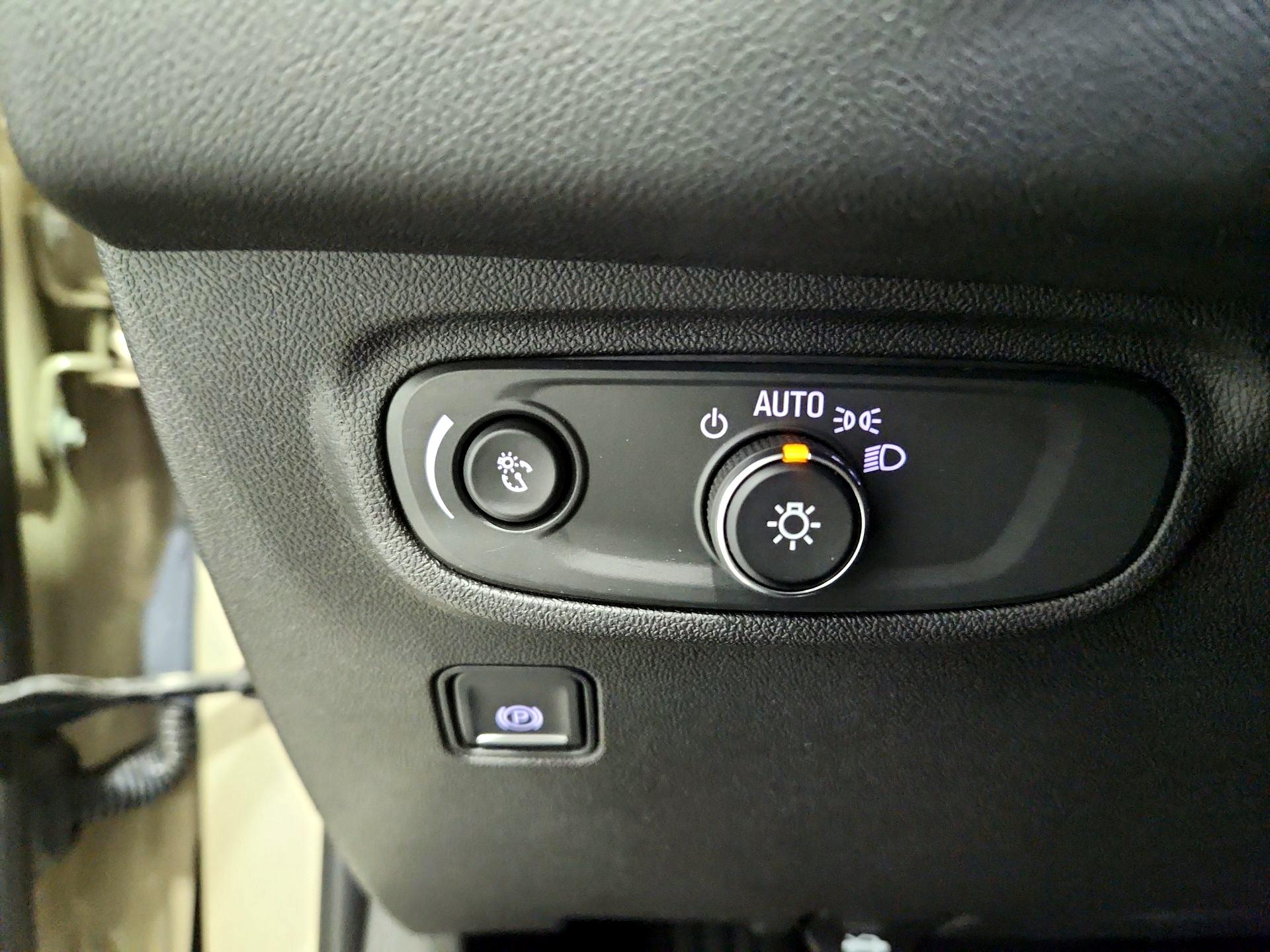 Thumbnail: 2023 GMC Terrain - 13