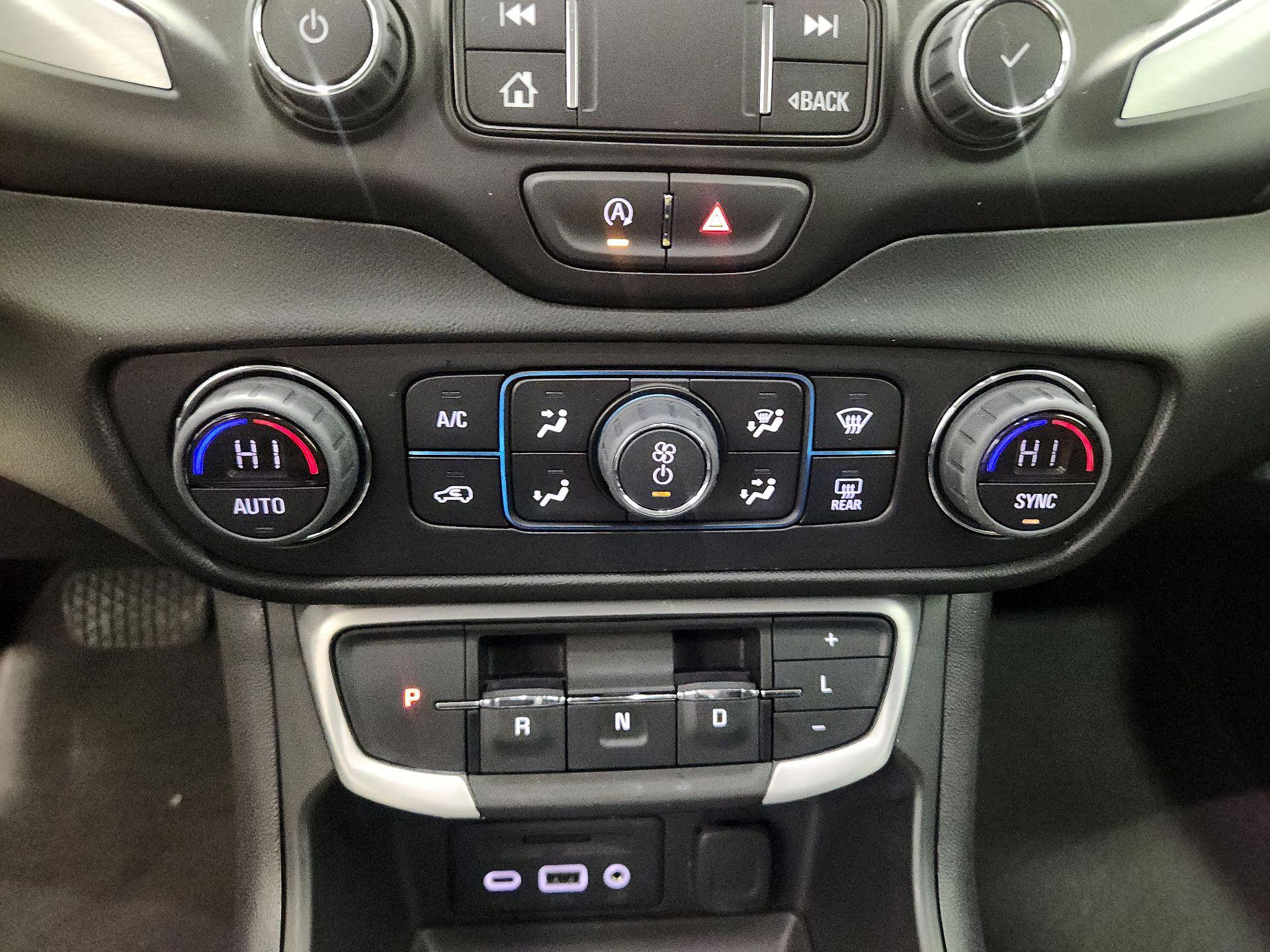 Thumbnail: 2023 GMC Terrain - 16