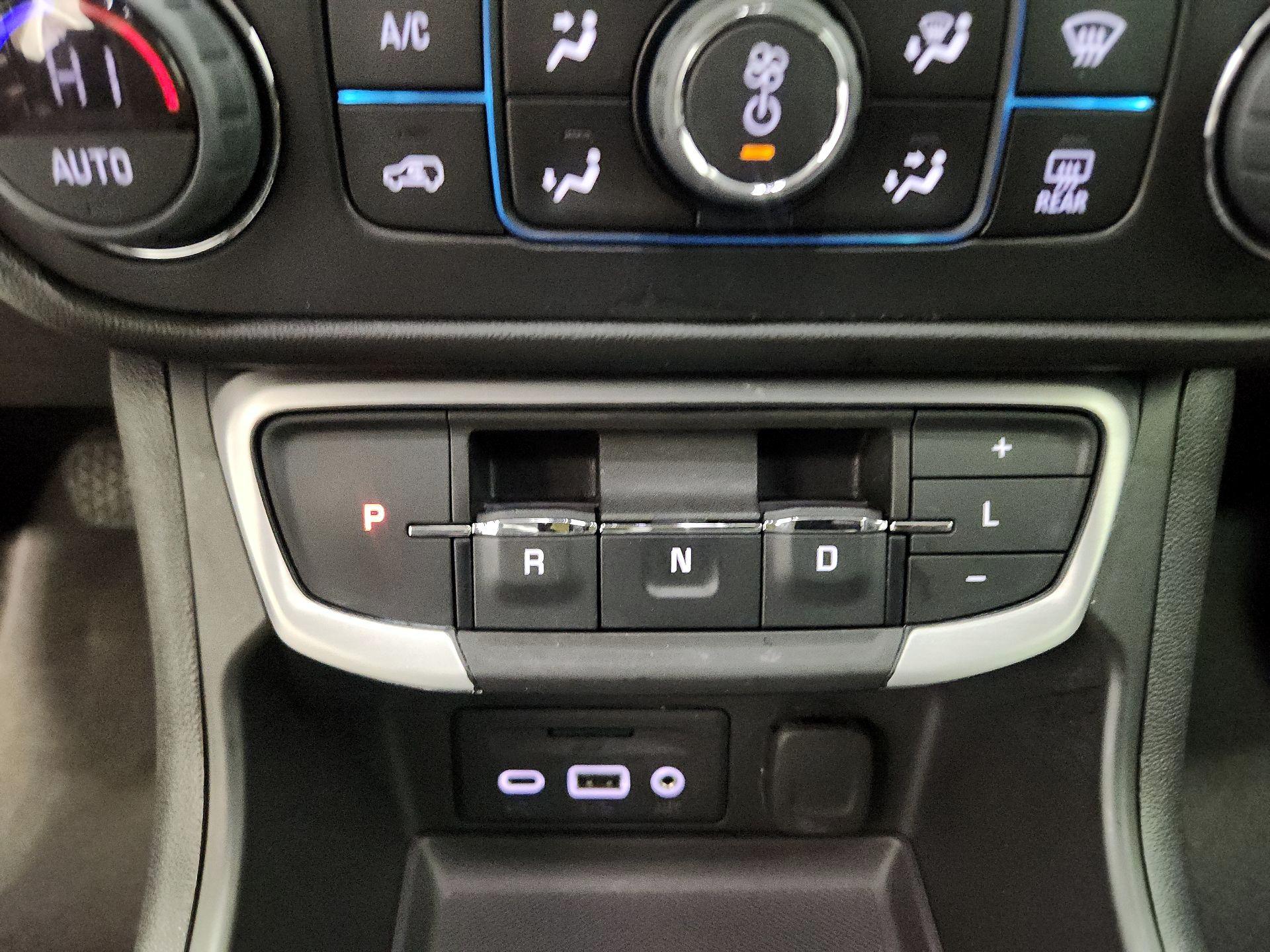 Thumbnail: 2023 GMC Terrain - 17