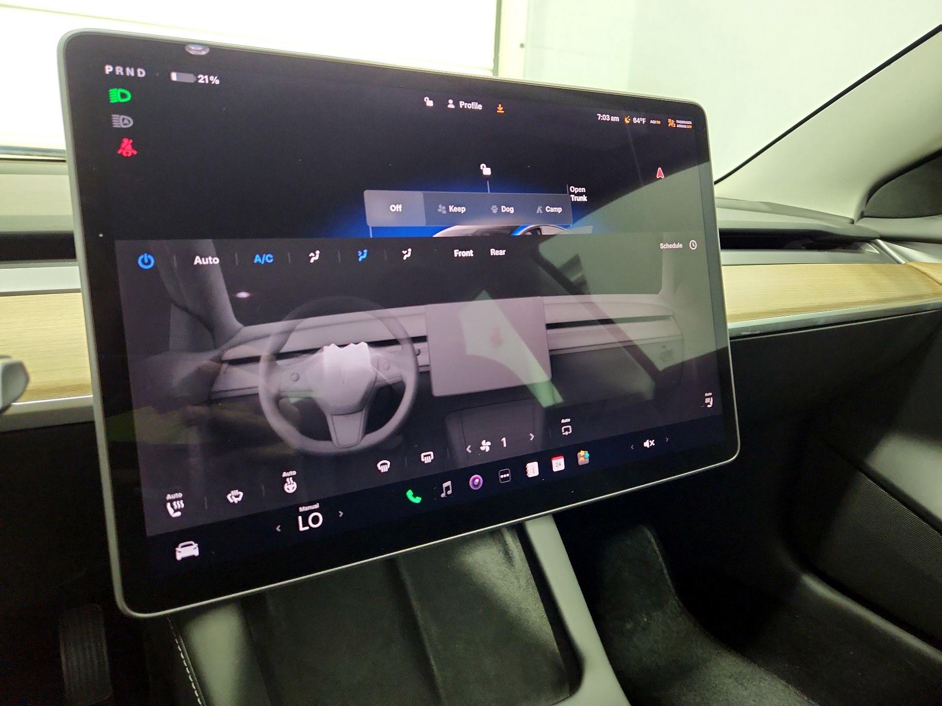 Thumbnail: 2023 Tesla Model 3 - 17