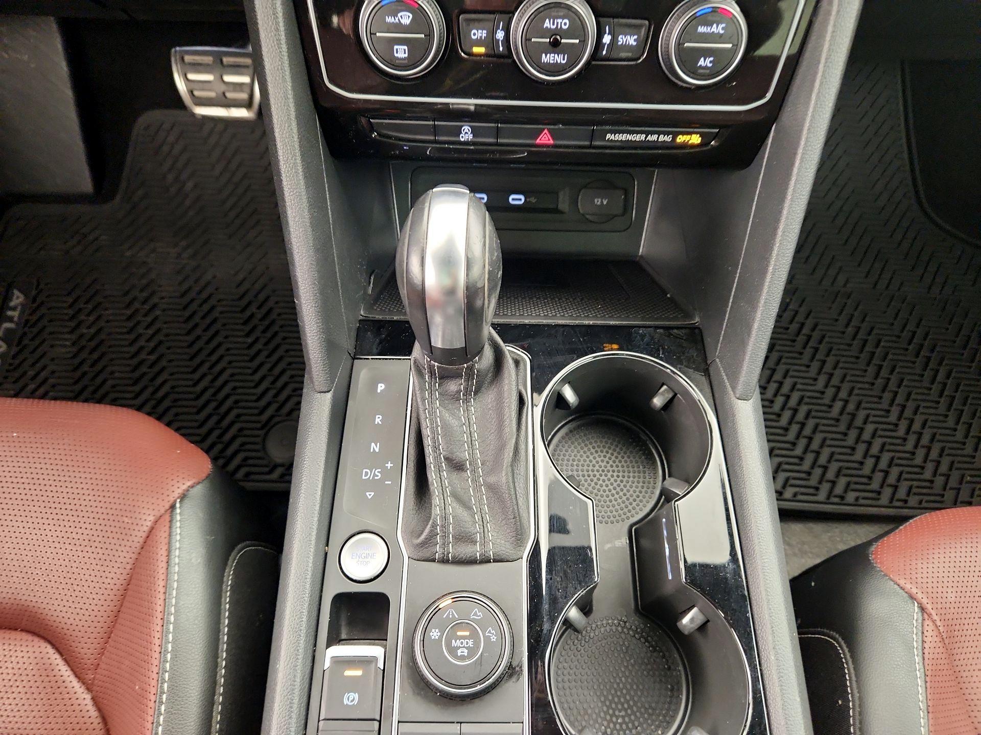 Thumbnail: 2022 Volkswagen Atlas - 18