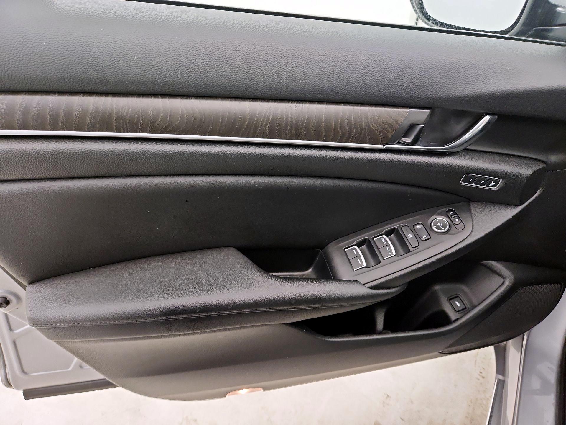 Thumbnail: 2022 Honda Accord - 12