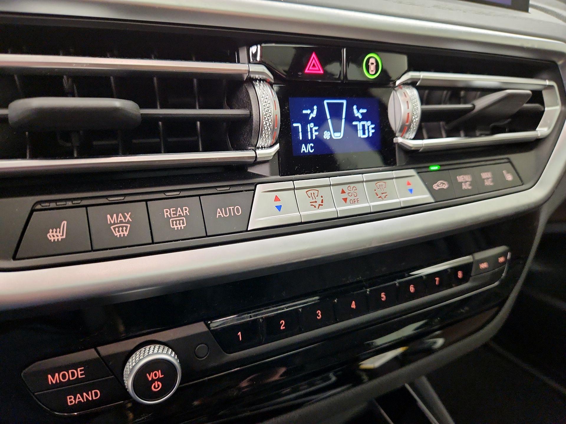 Thumbnail: 2024 BMW X3 - 17