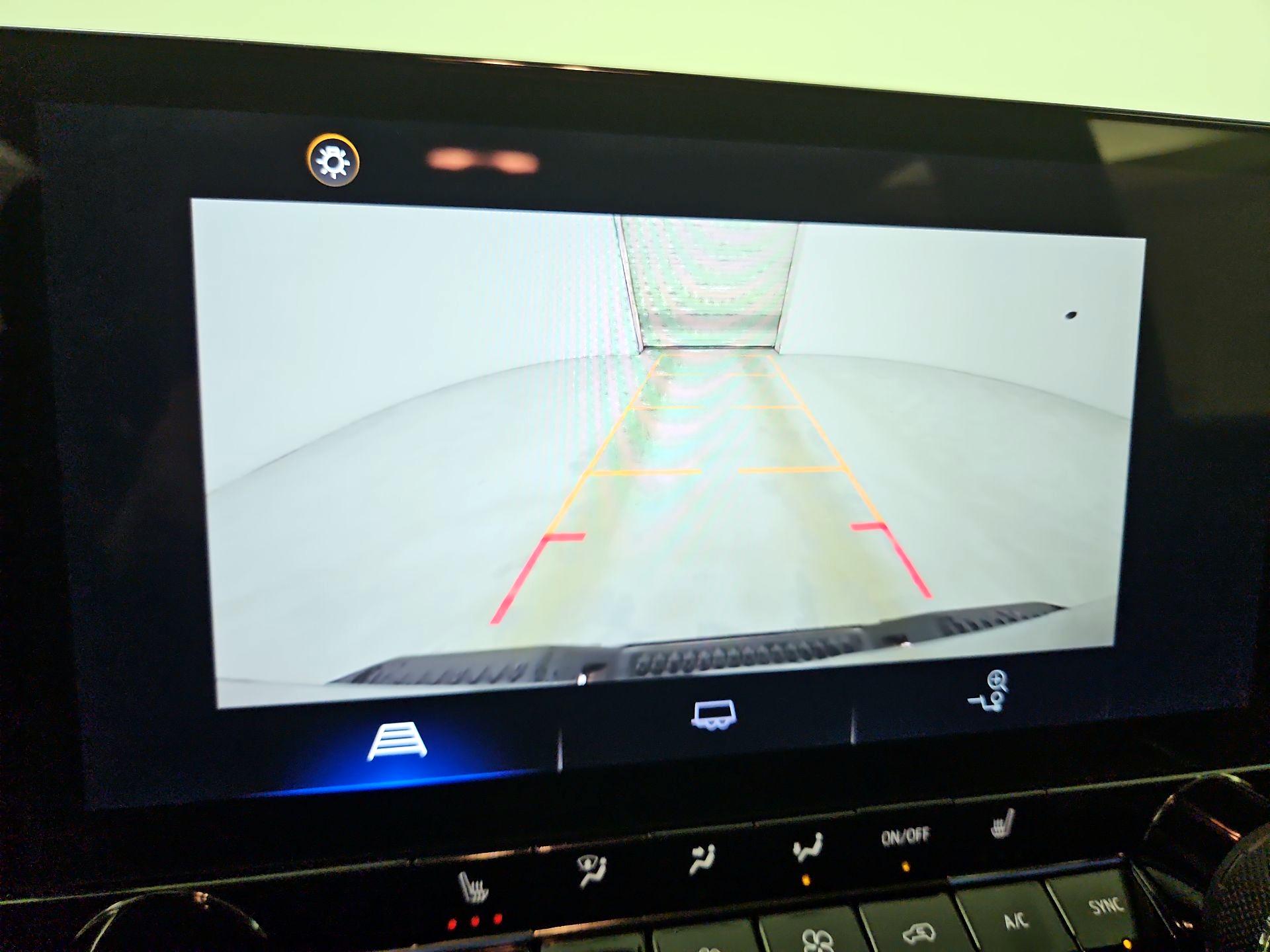 Thumbnail: 2024 Chevrolet Colorado - 14