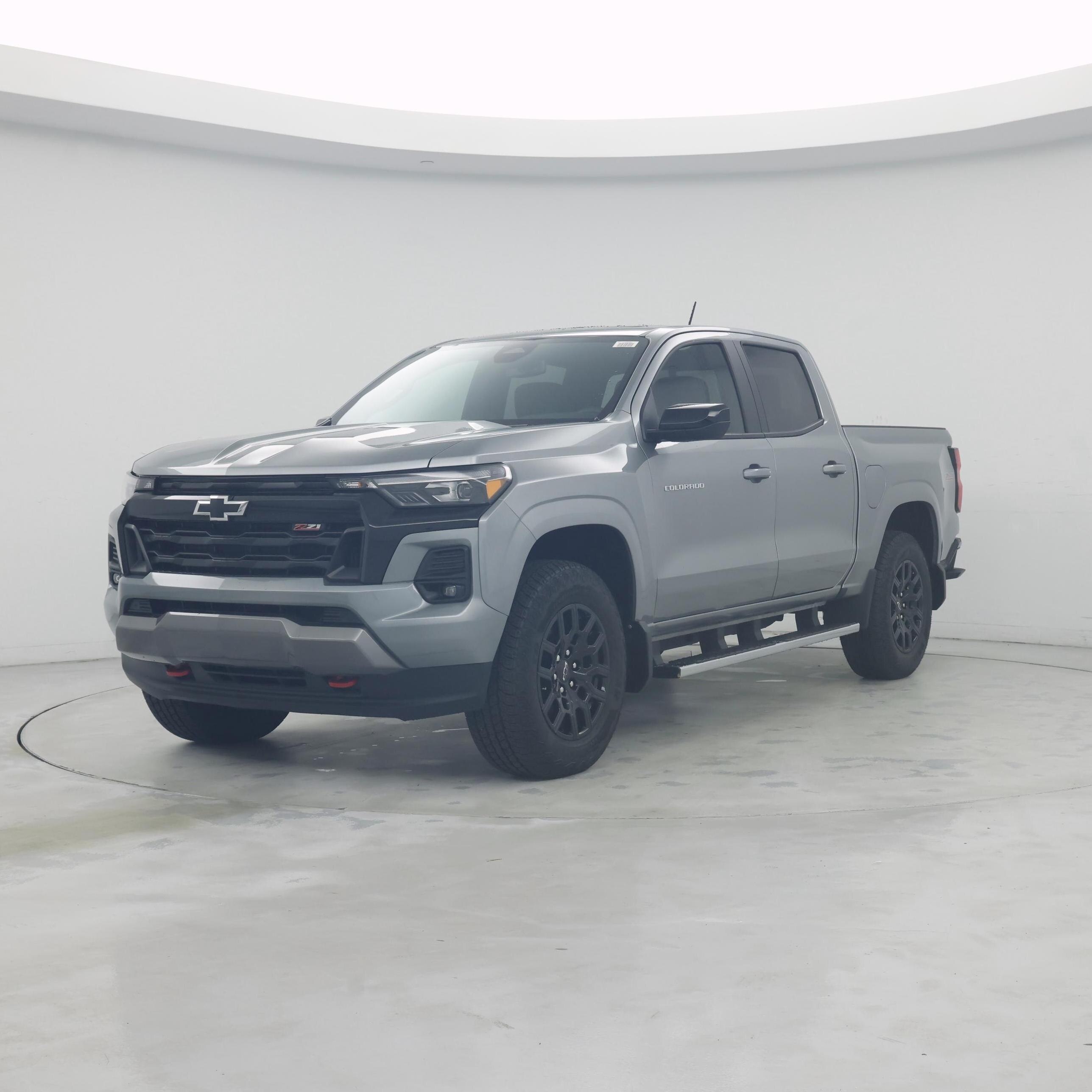 Thumbnail: 2024 Chevrolet Colorado - 4