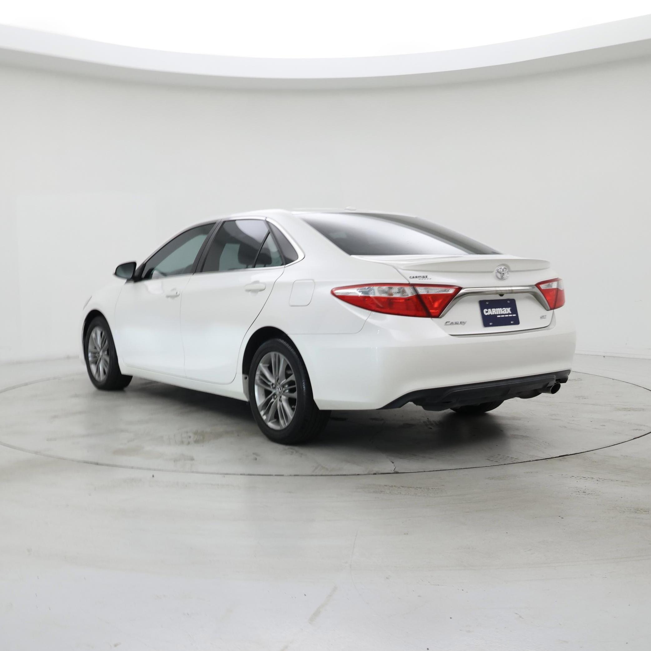 Thumbnail: 2015 Toyota Camry - 2
